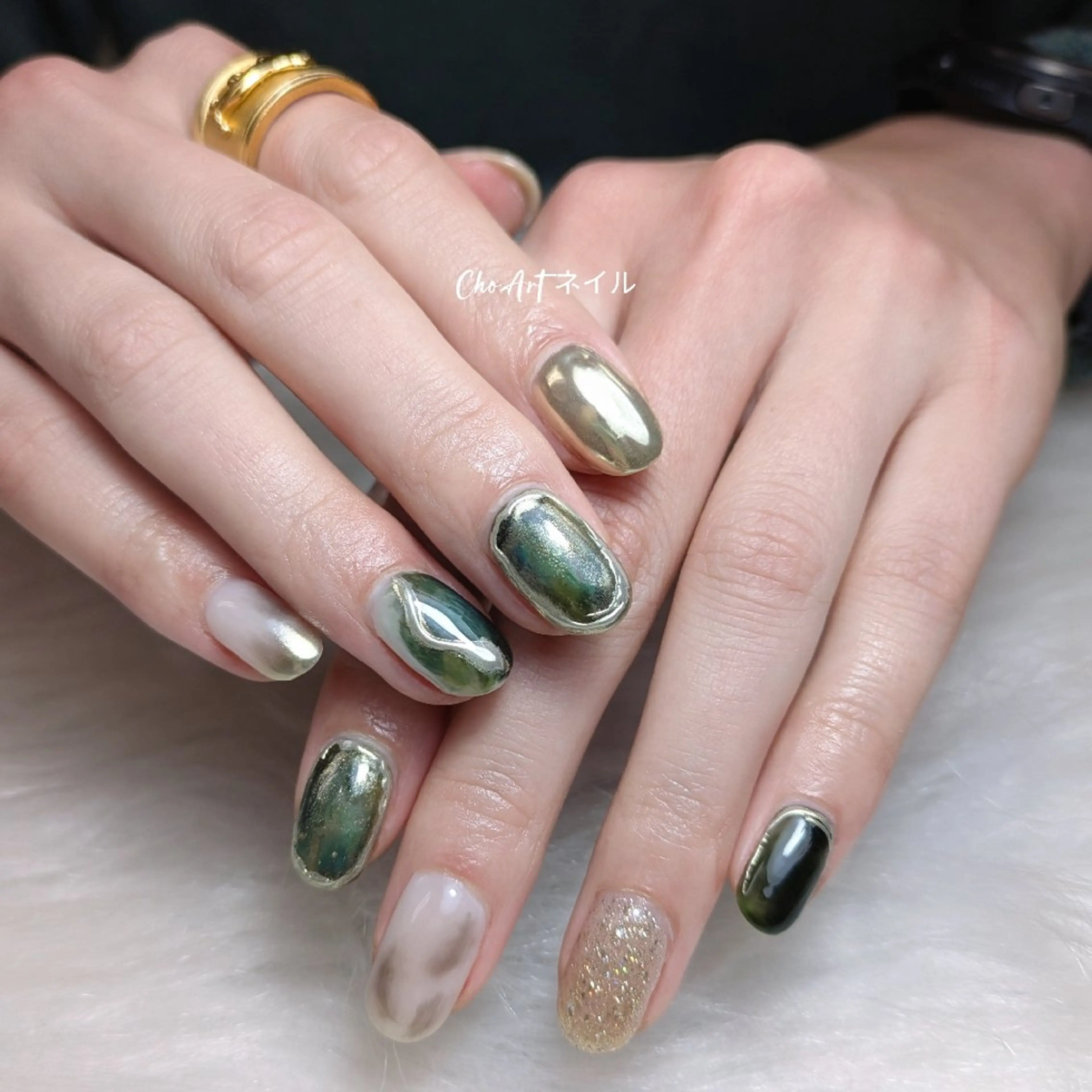 ネイル アートネイル グリーン キラキラネイル ラメ(グリッター) マグネットネイル ハンドネイル Cho Artネイル所属・Cho Art ネイルのネイルデザイン