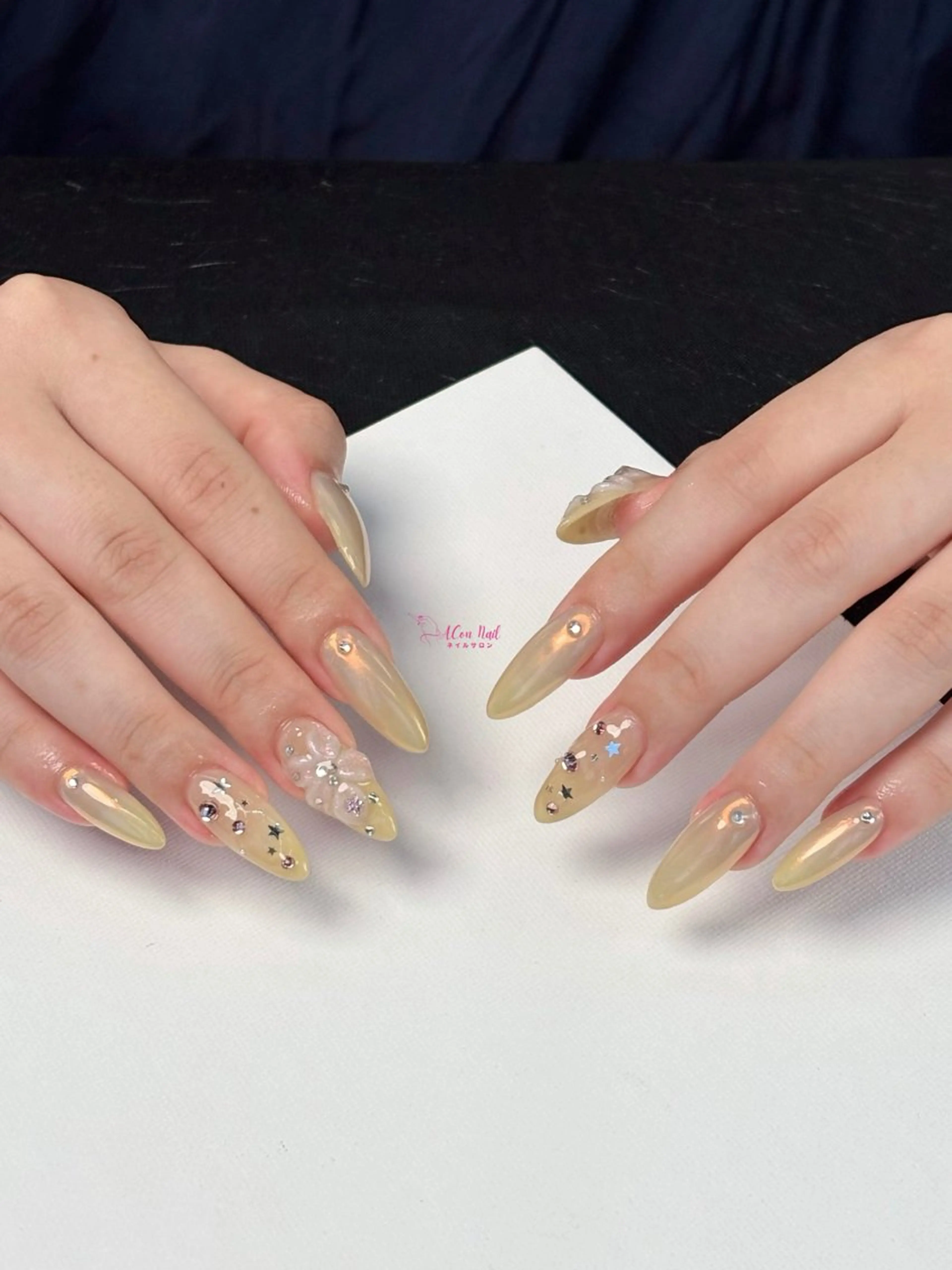 ネイル 桜ネイル 長さ出し フラワーネイル フレンチネイル ジェルネイル ハンドネイル AConNailSalon所属・ACon NailSalonのネイルデザイン