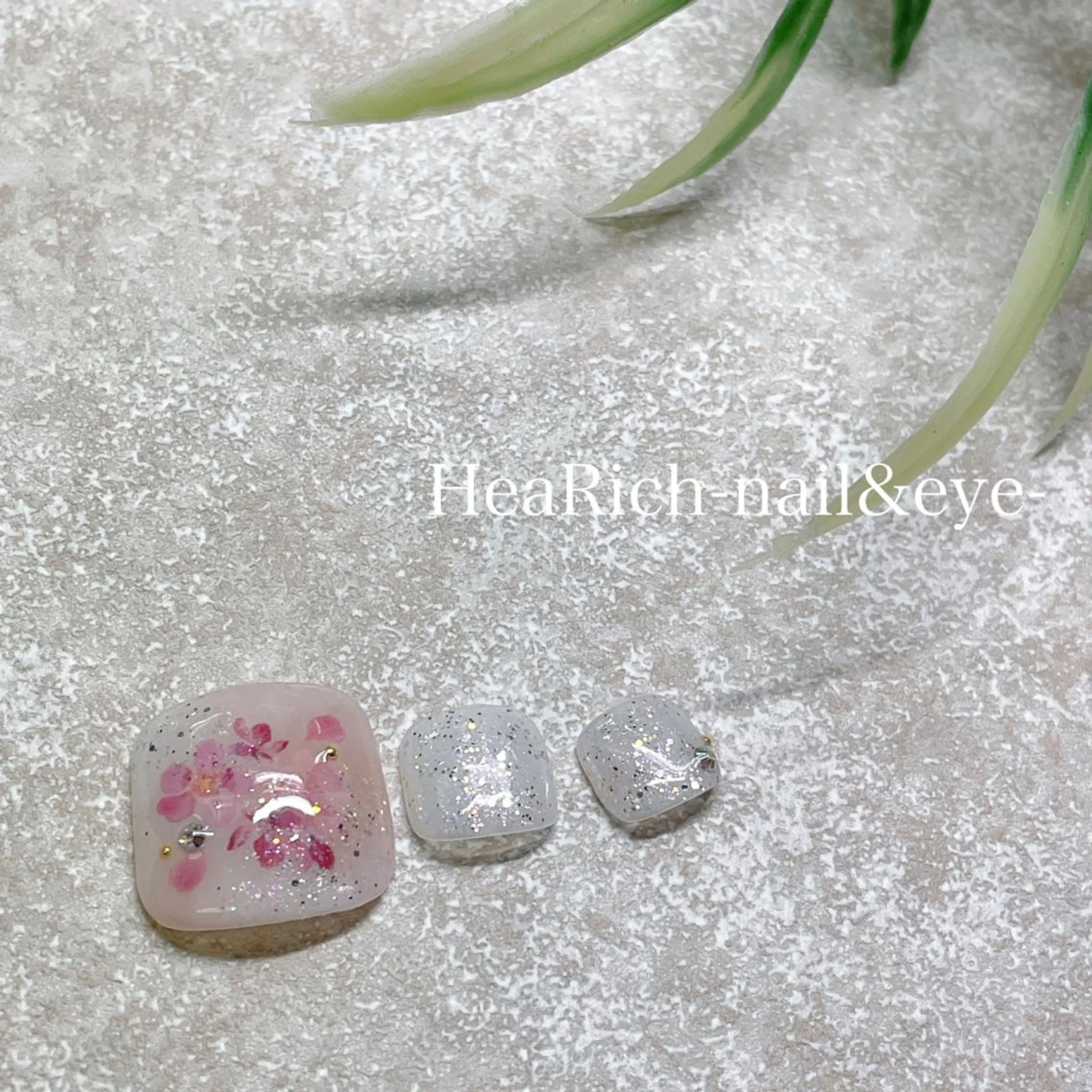 ネイル フットネイル ハーリッチnail HeaRichのネイルデザイン