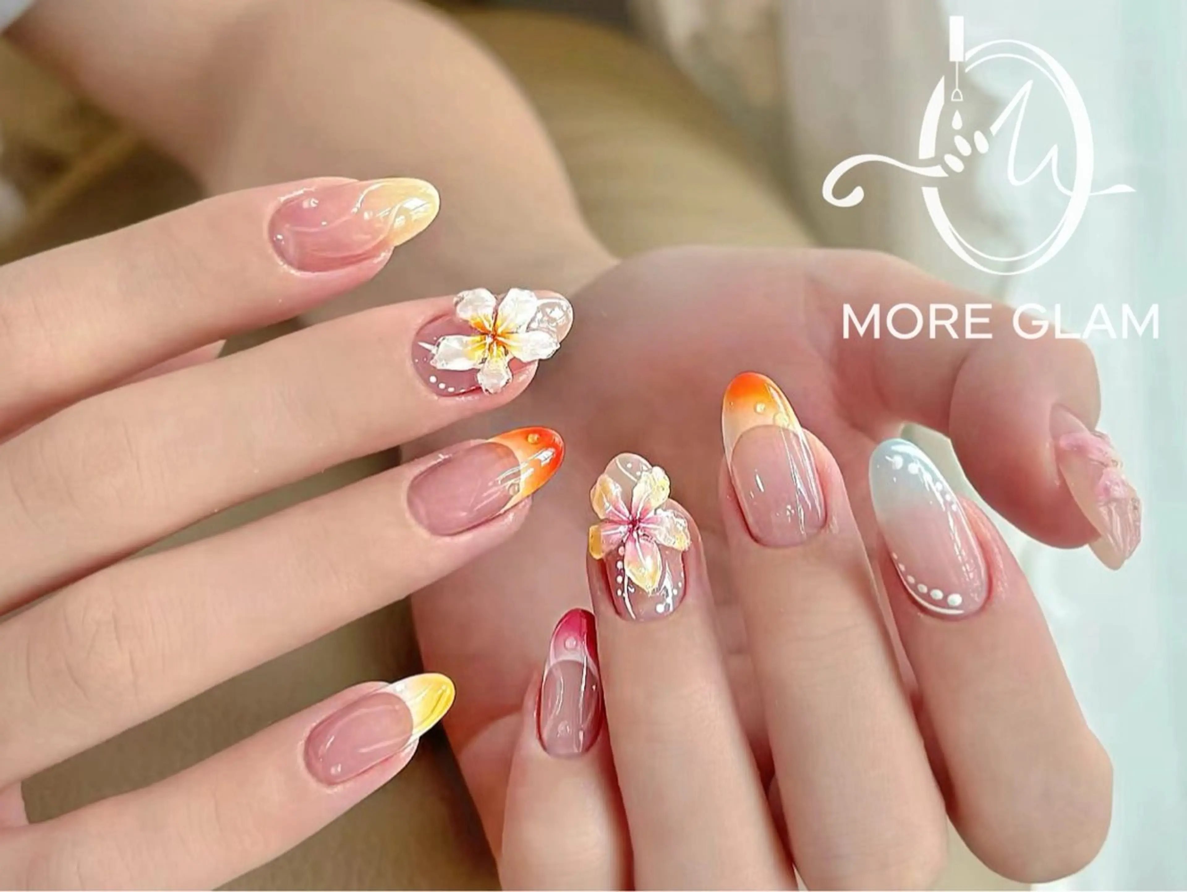 ネイル 長さ出し フットネイル フレンチネイル ジェルネイル ガラスフレンチ ハンドネイル ハンドケア Best Nail池袋東口店のネイルデザイン