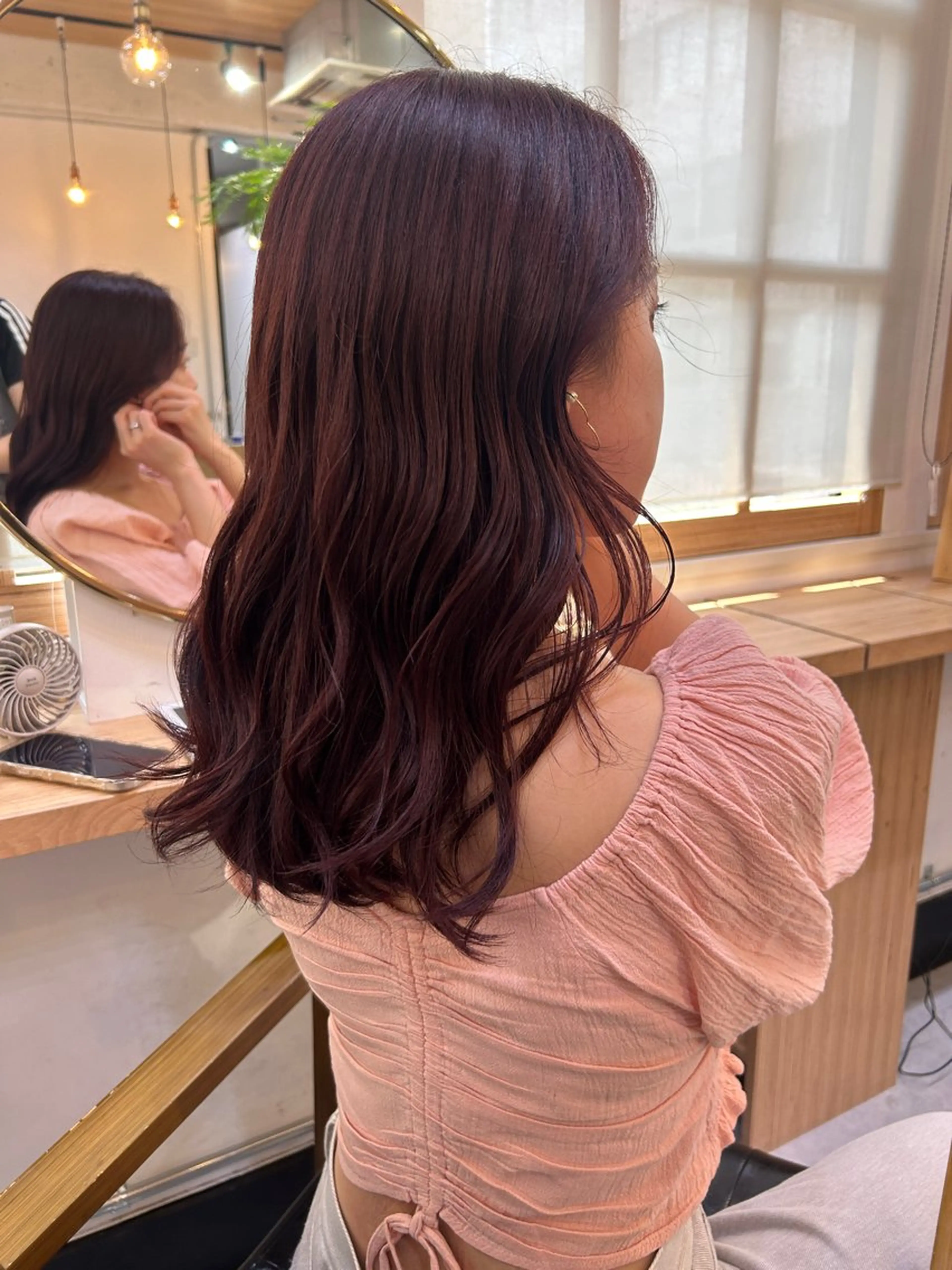 セミロング カラー ヘアカラー トリートメント CARICIA 白木 由里加のヘアスタイル