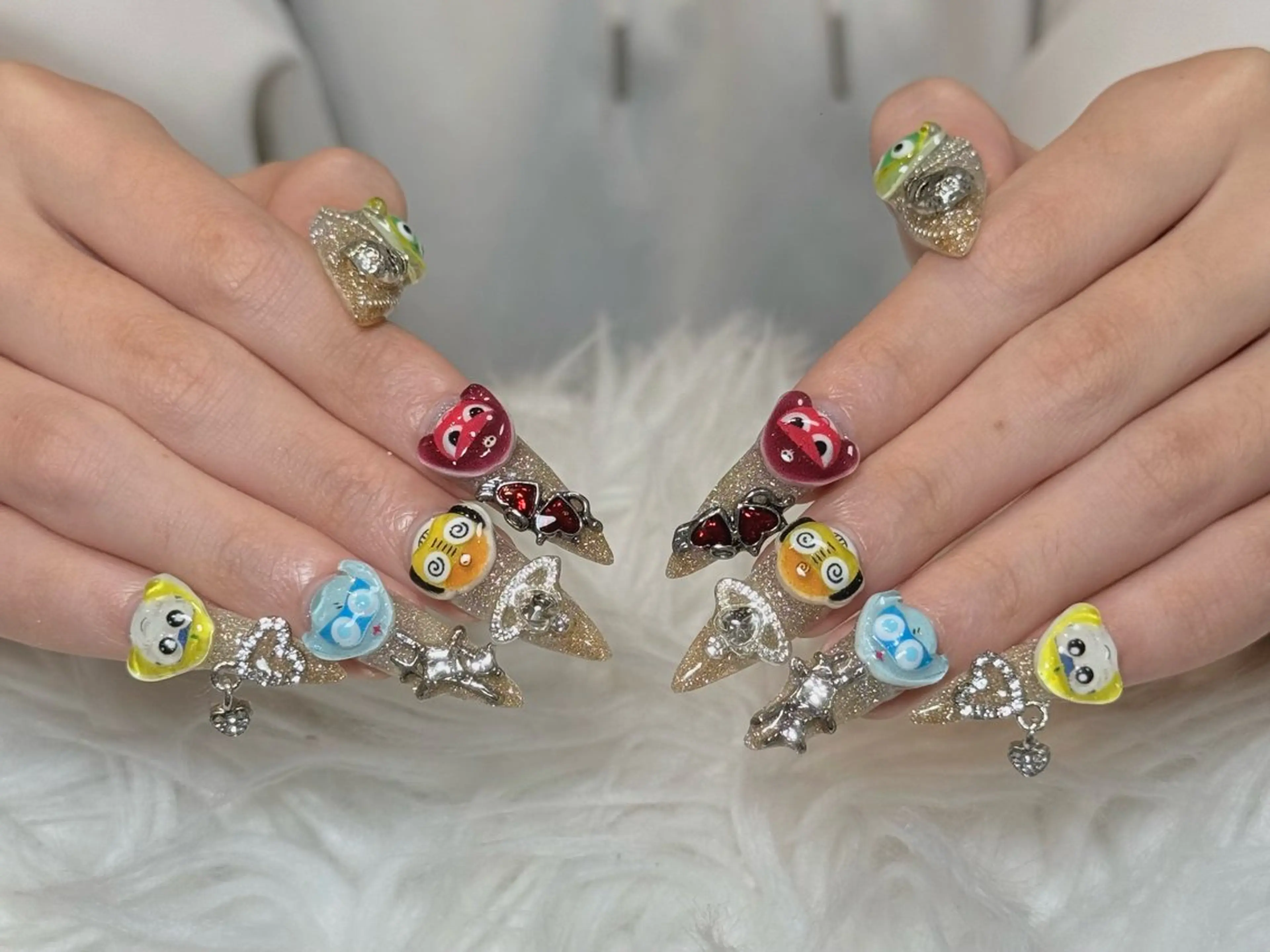 ネイル ボルドー ブラウン チークネイル ドット フットネイル ハンドネイル Julli nail所属・Julli ジュリのネイルデザイン