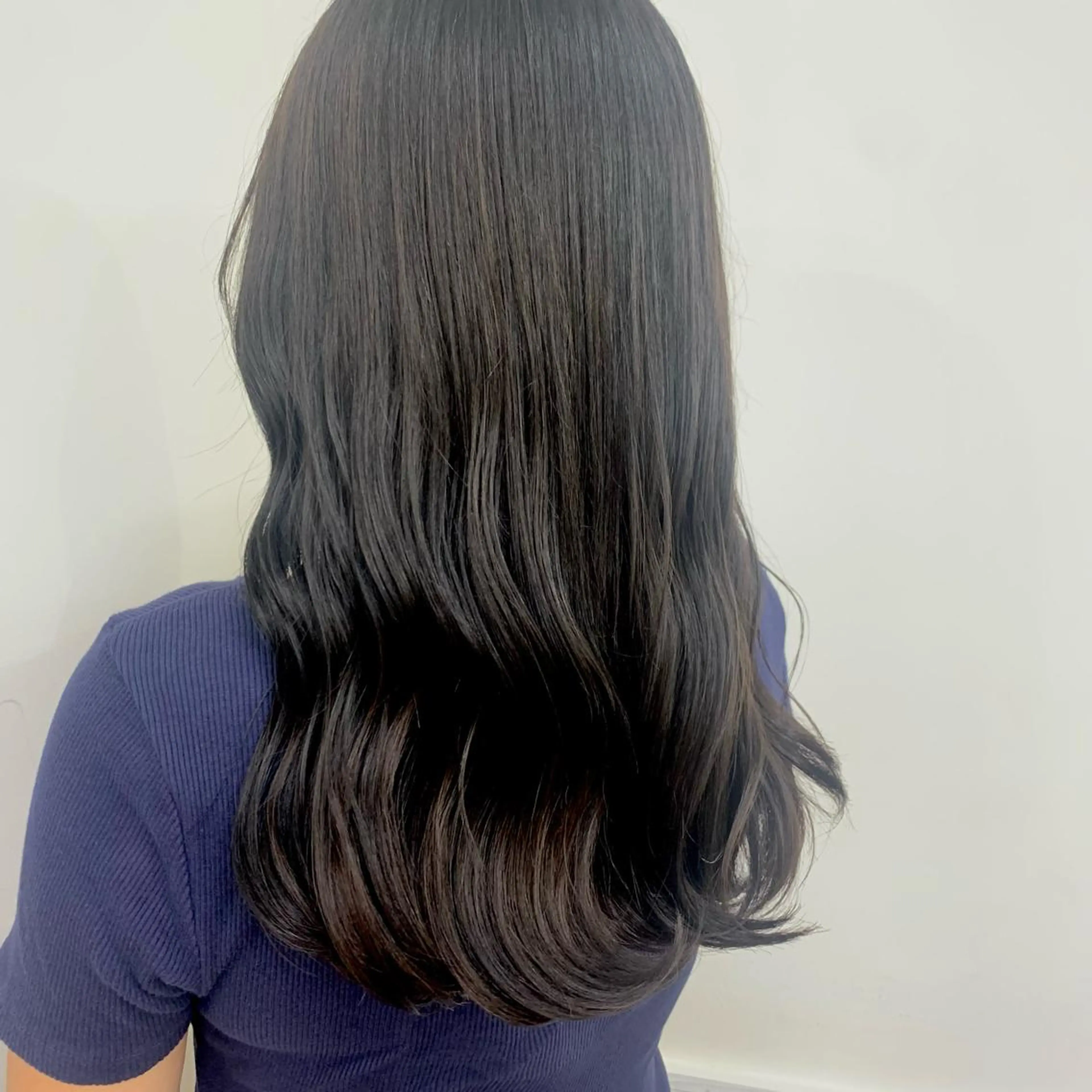 カラー カット ヘアカラー トリートメント 美髪縮毛矯正🫧 艶カラー/スズカのヘアスタイル