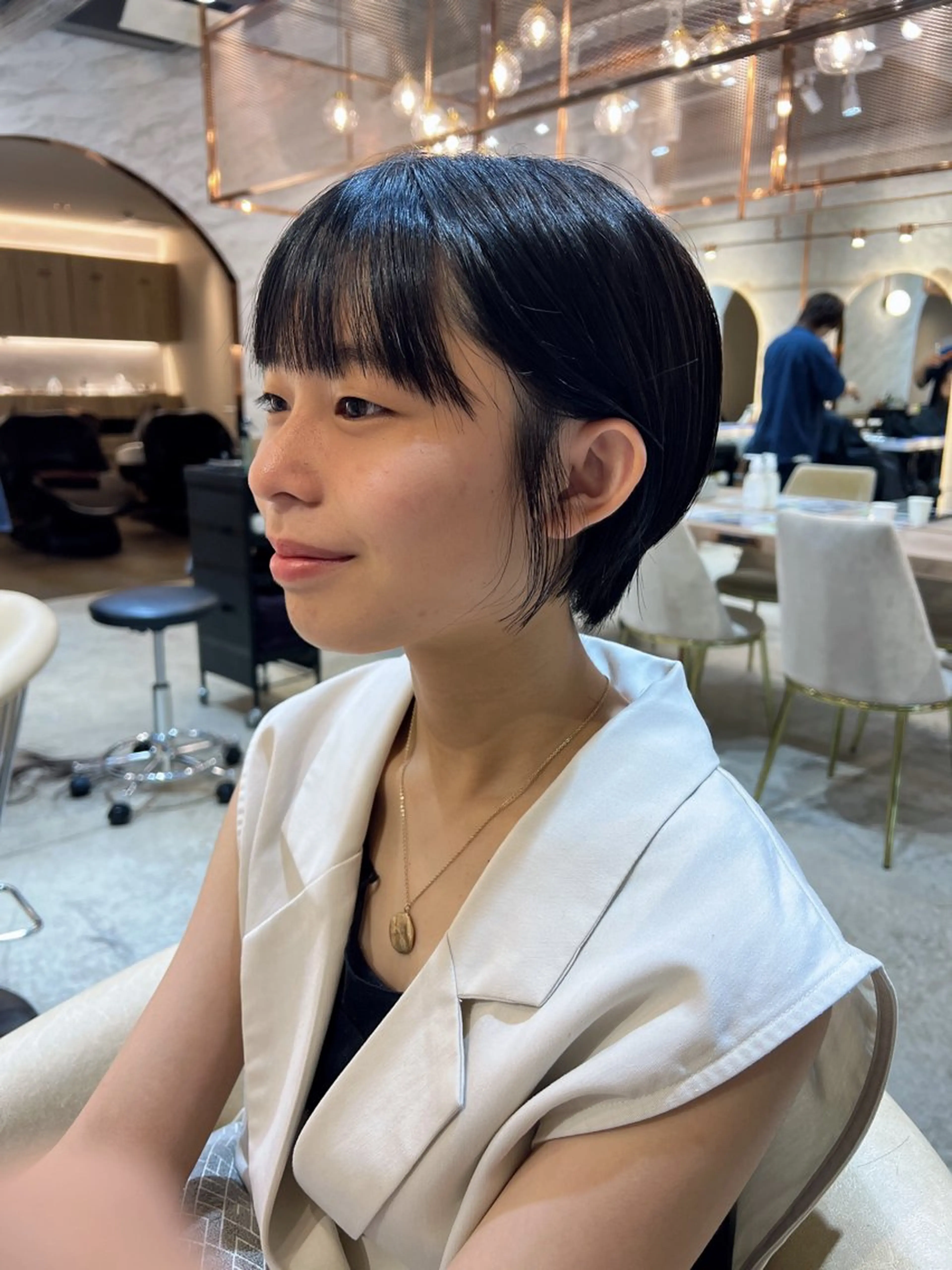 ショート カラー ボブ/巻ける縮毛矯正 /韓国レイヤーはなのヘアスタイル