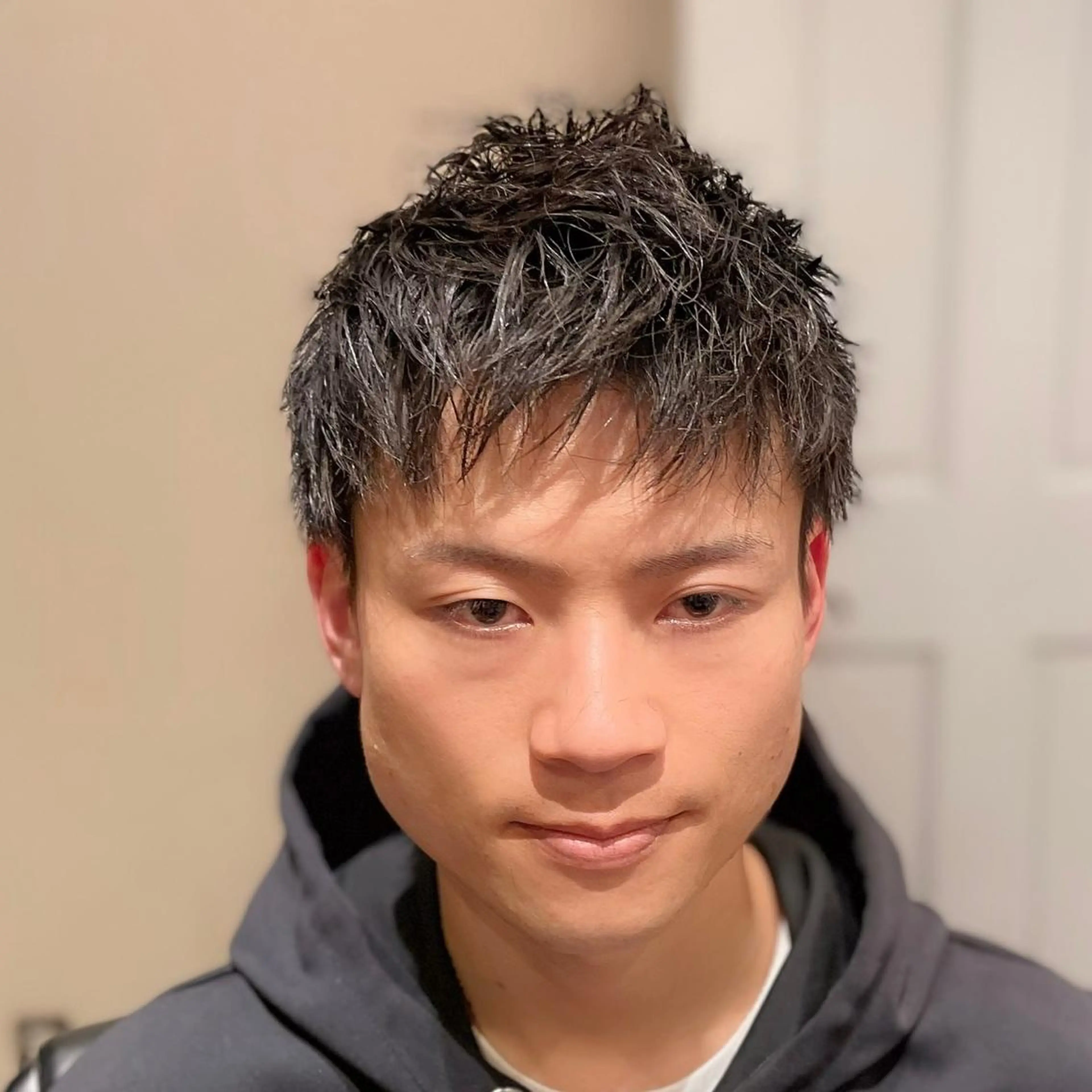 ショート パーマ メンズ メンズパーマ メンズツイストパーマ ツイストパーマ ヨリソイhair salon所属・浦添メンズ 経験20年／のヘアスタイル