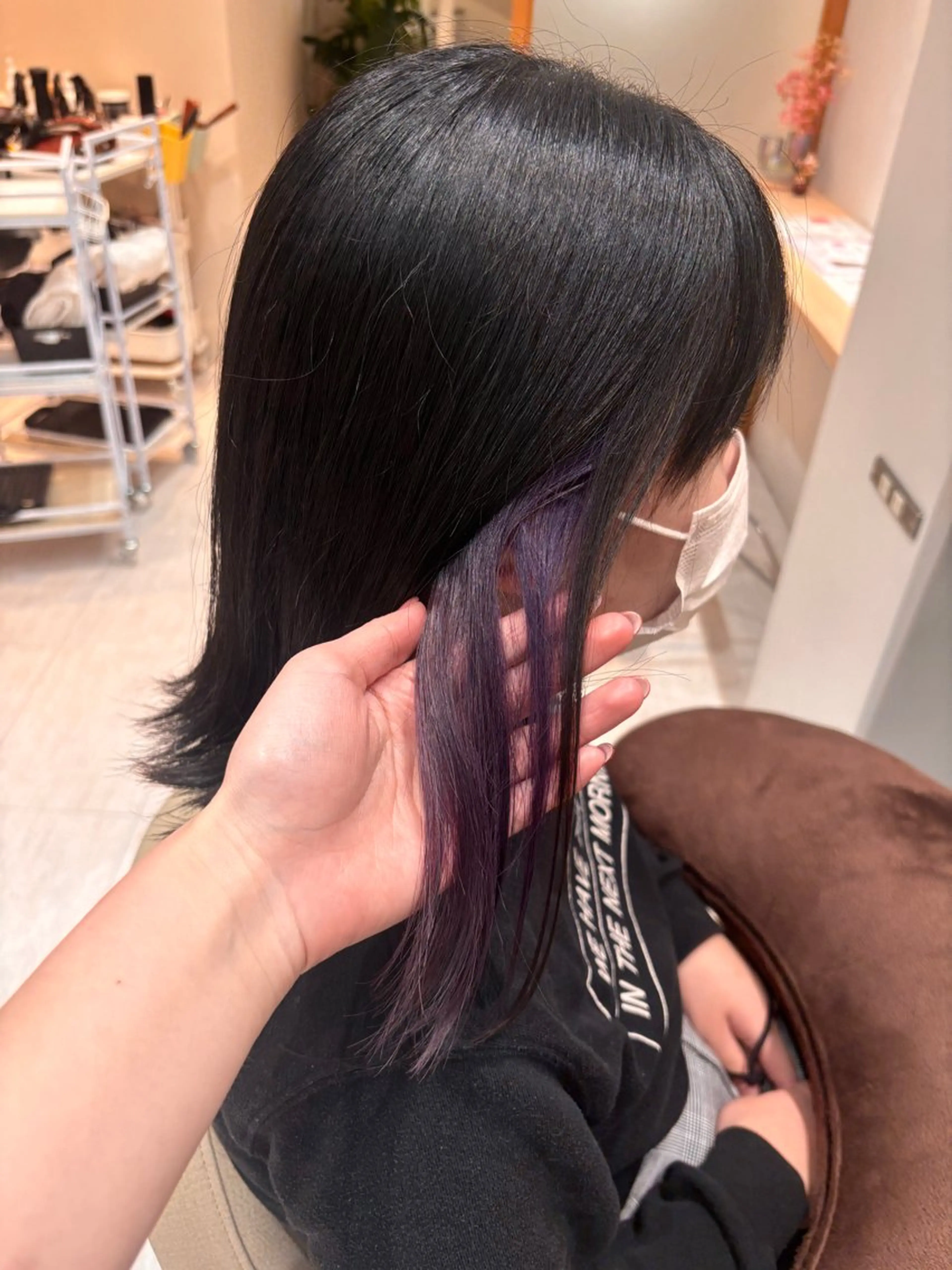 カラー ブリーチ インナーカラー 小林 琉花のヘアスタイル