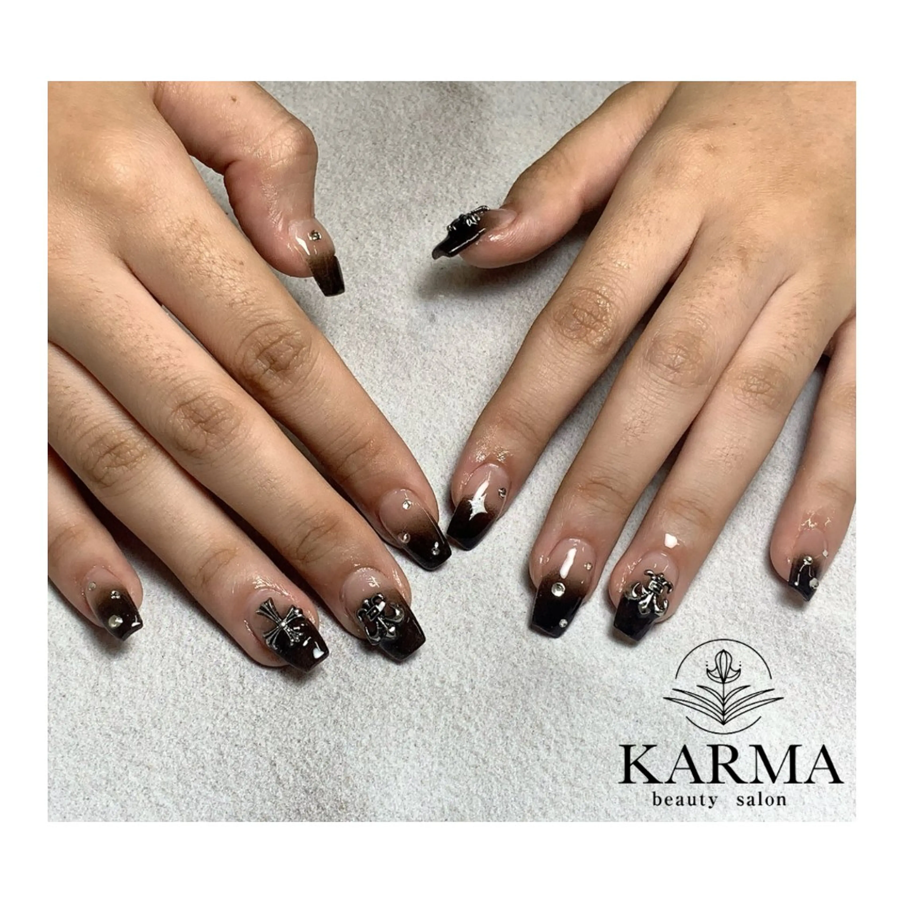 ネイル ハンドネイル KARMA salonのネイルデザイン