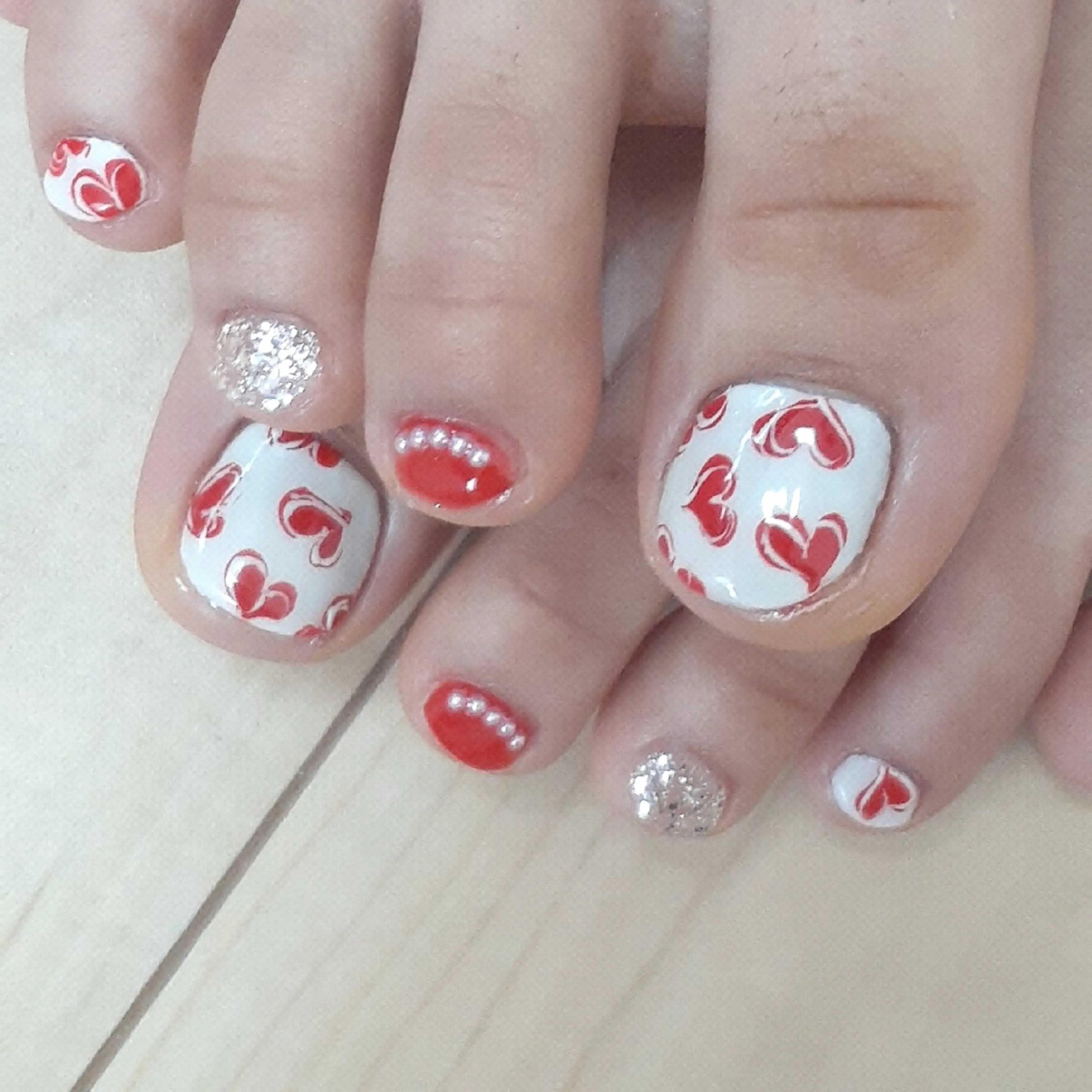 ネイル バレンタイン フットネイル 池元 真由美のネイルデザイン