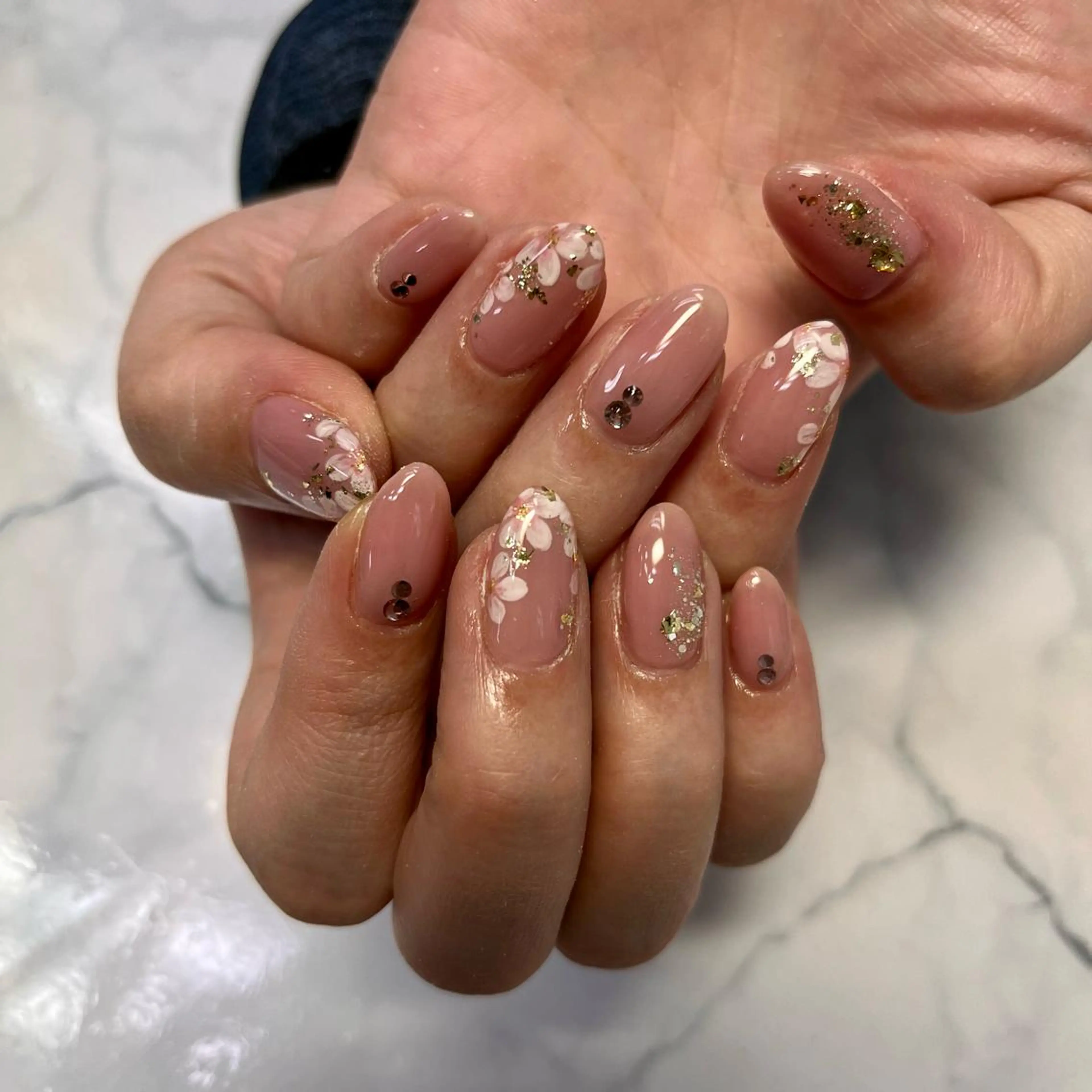 ネイル 持ち込み ハンドネイル PALMNAIL所属・次田 春花のネイルデザイン