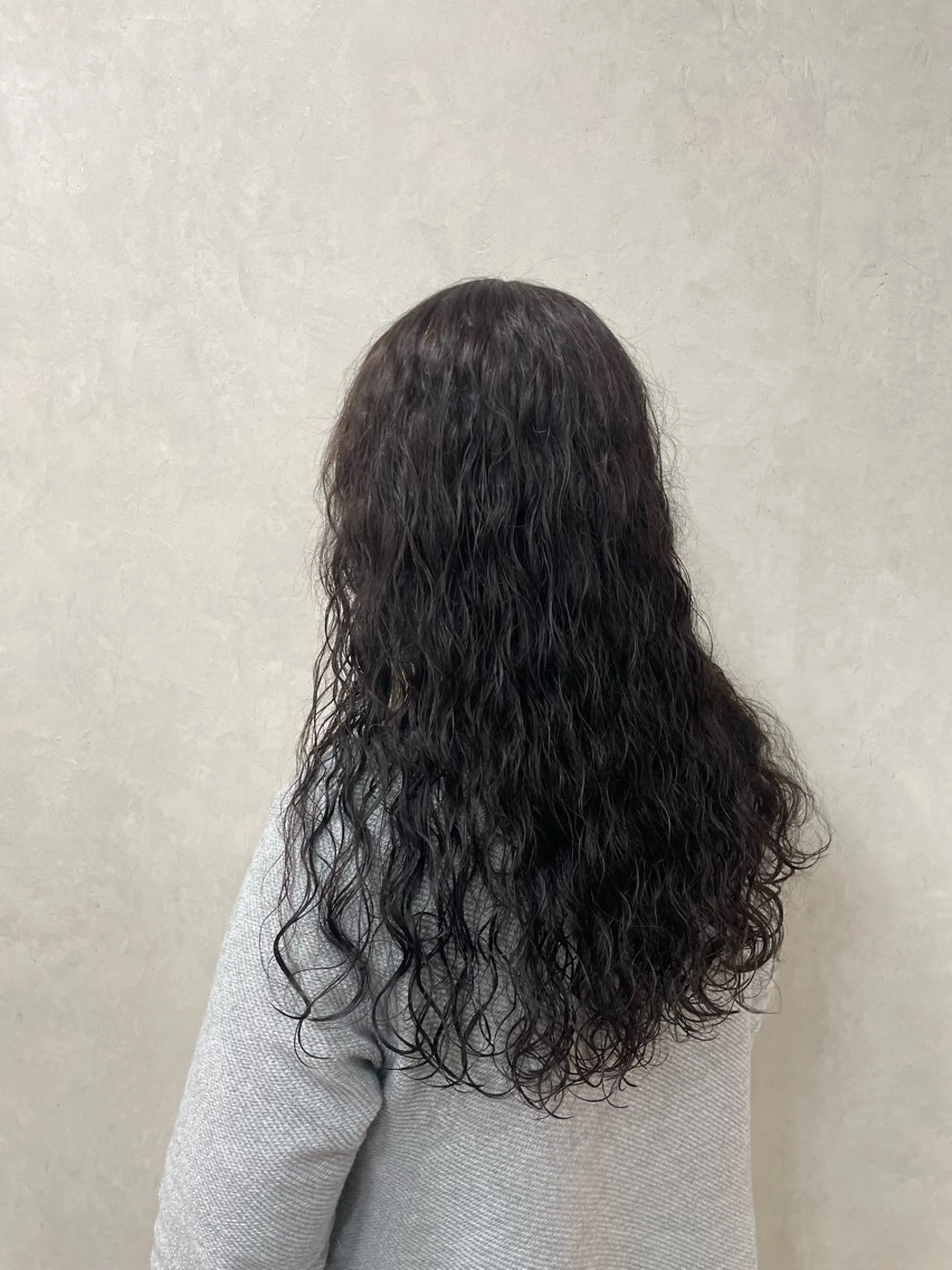 ロング カラー パーマ ソバージュ TELA HAIR 瑞江店所属・TELAHAIR片塩 結香のヘアスタイル