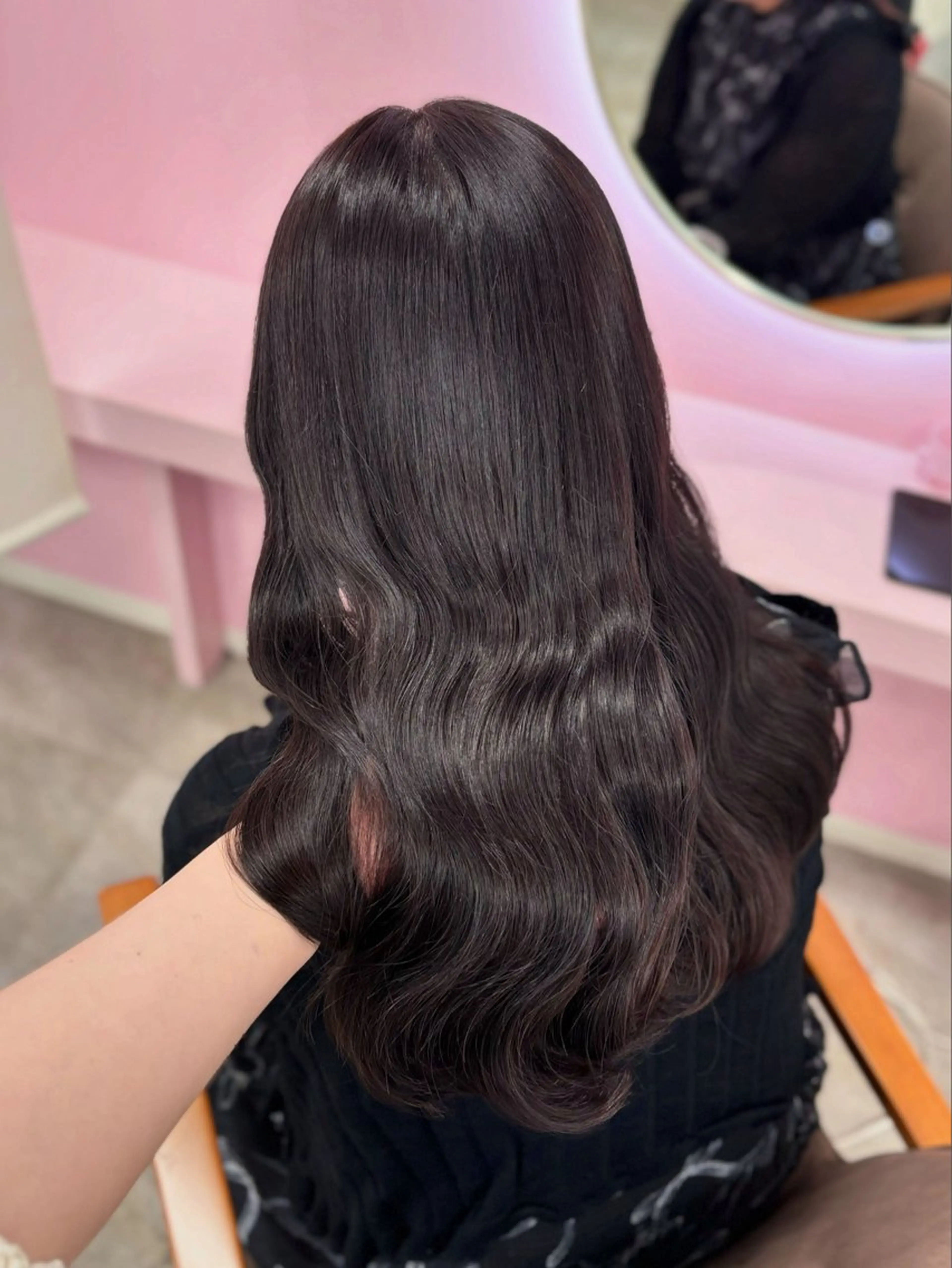 ロング カラー カット ヘアカラー トリートメント 𝑴𝒊𝒌𝒖💝 透明感モテカラーのヘアスタイル