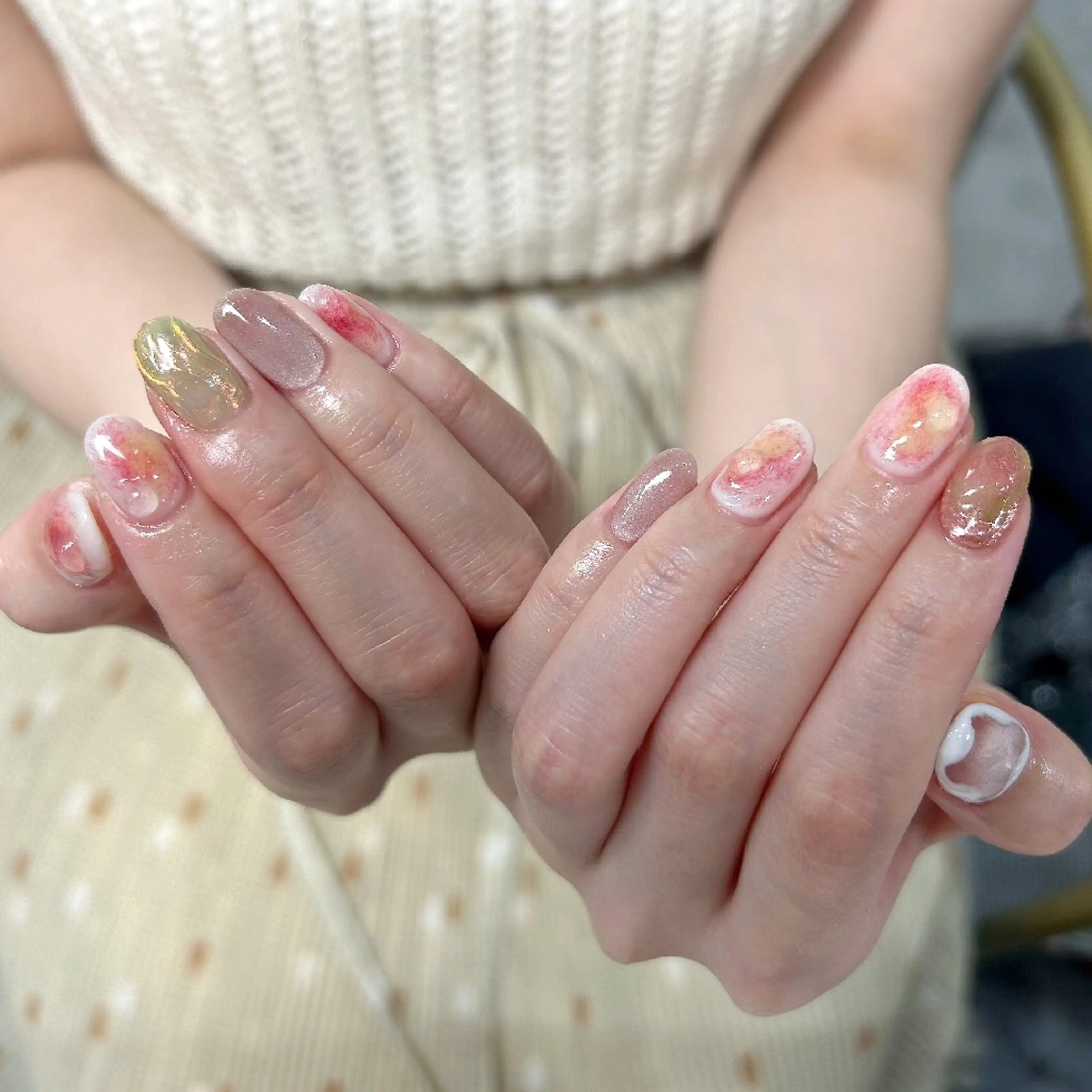 ネイル アートネイル フラワーネイル フットネイル ジェルネイル ガーリー ハンドネイル UM Nail Salonのネイルデザイン