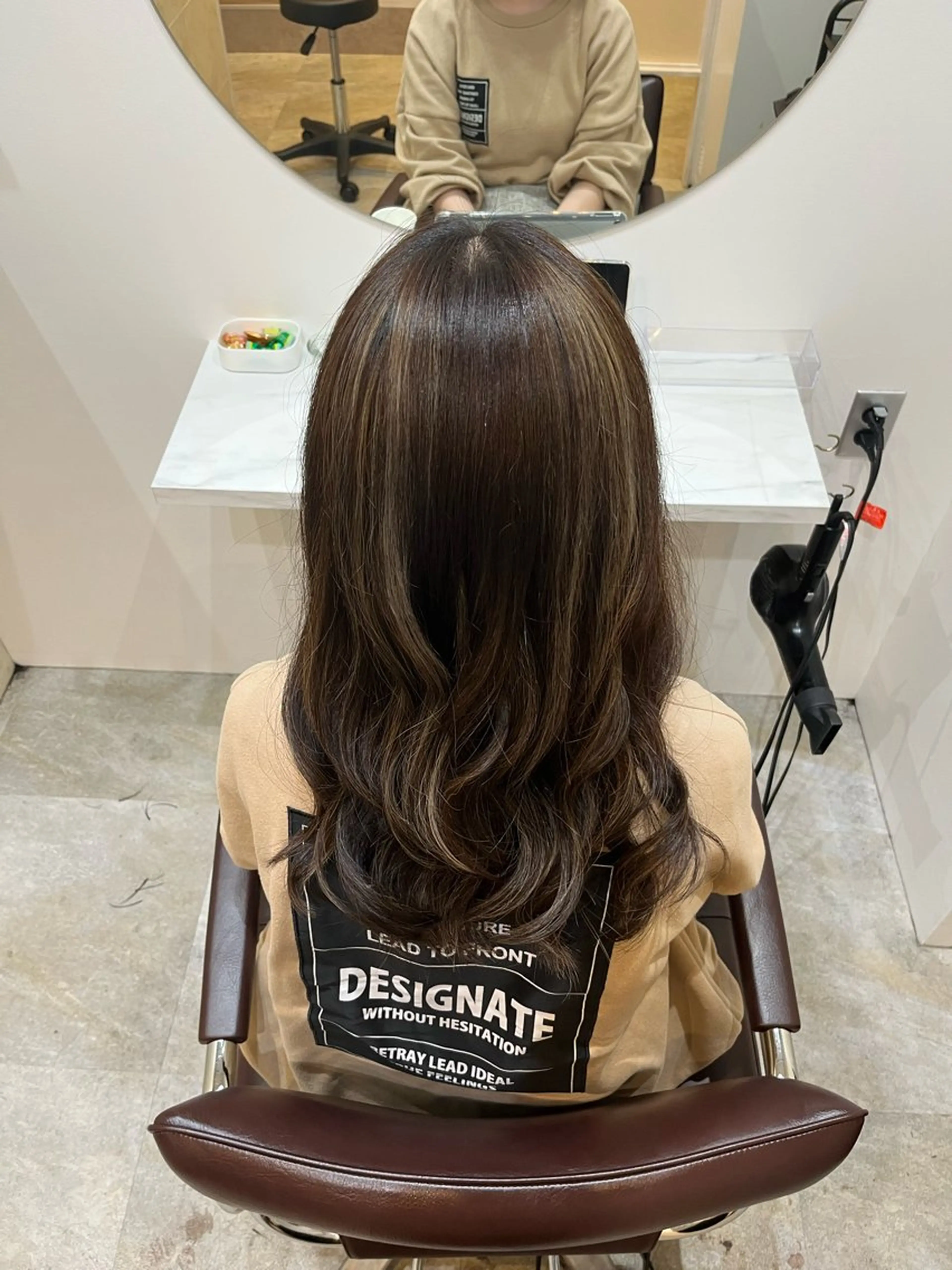 セミロング カラー 【髪質改善　艶髪】 布川　莉穂のヘアスタイル
