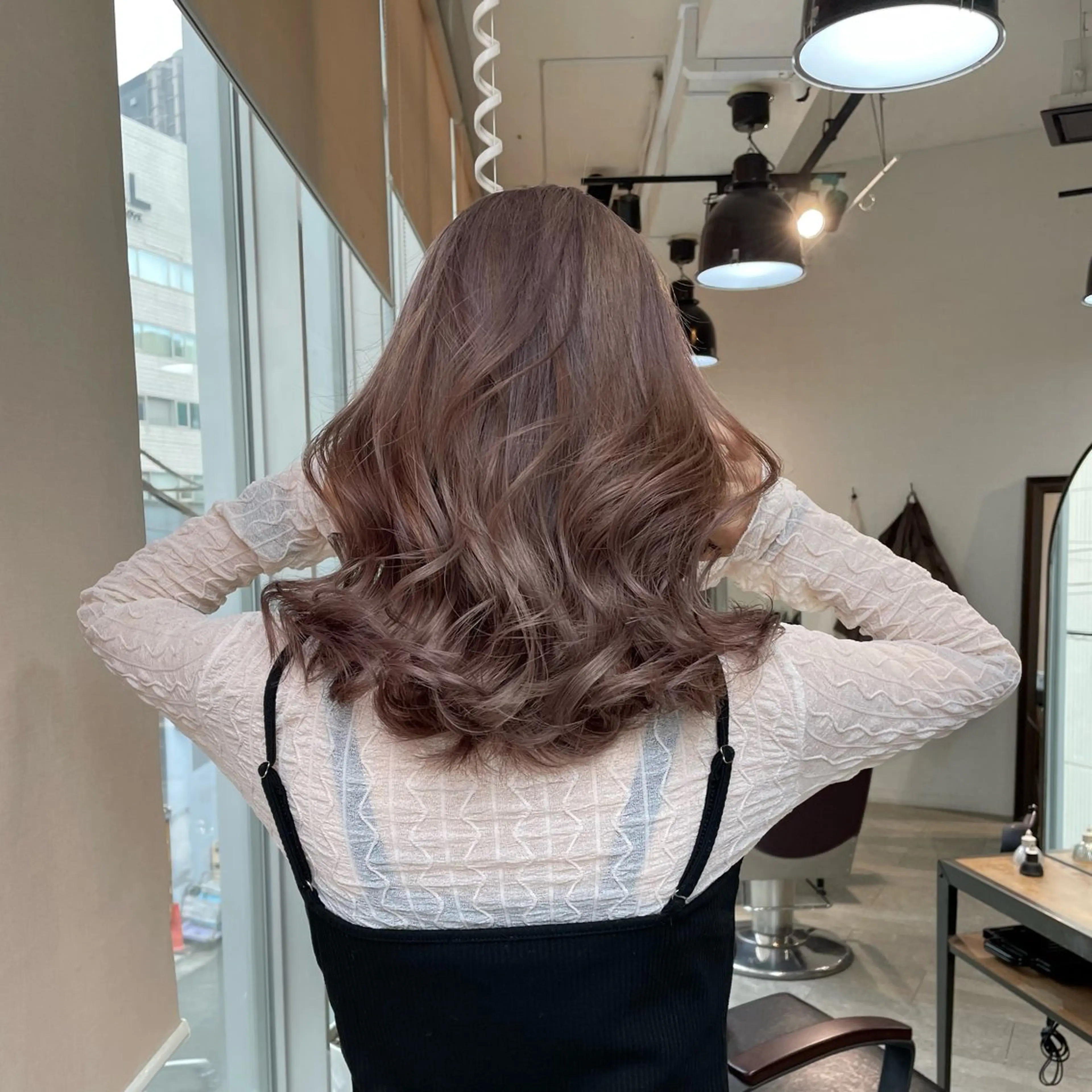 ロング カラー ヘアカラー 🩵ྀིハイトーン みほ🎀🫐のヘアスタイル