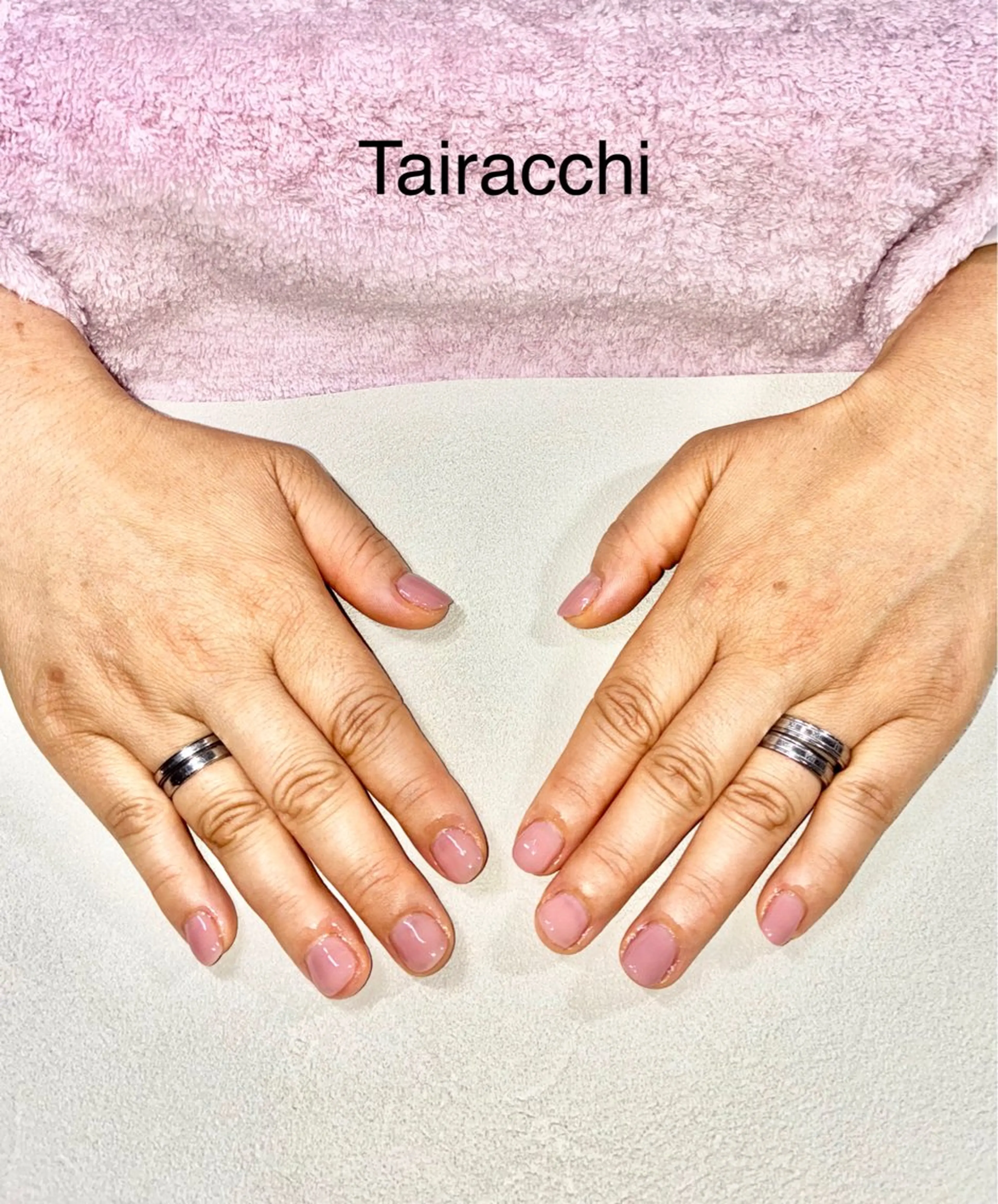 ネイル ピンク ショートネイル ハンドネイル Tairacchi ﾀｲﾗｯﾁのネイルデザイン