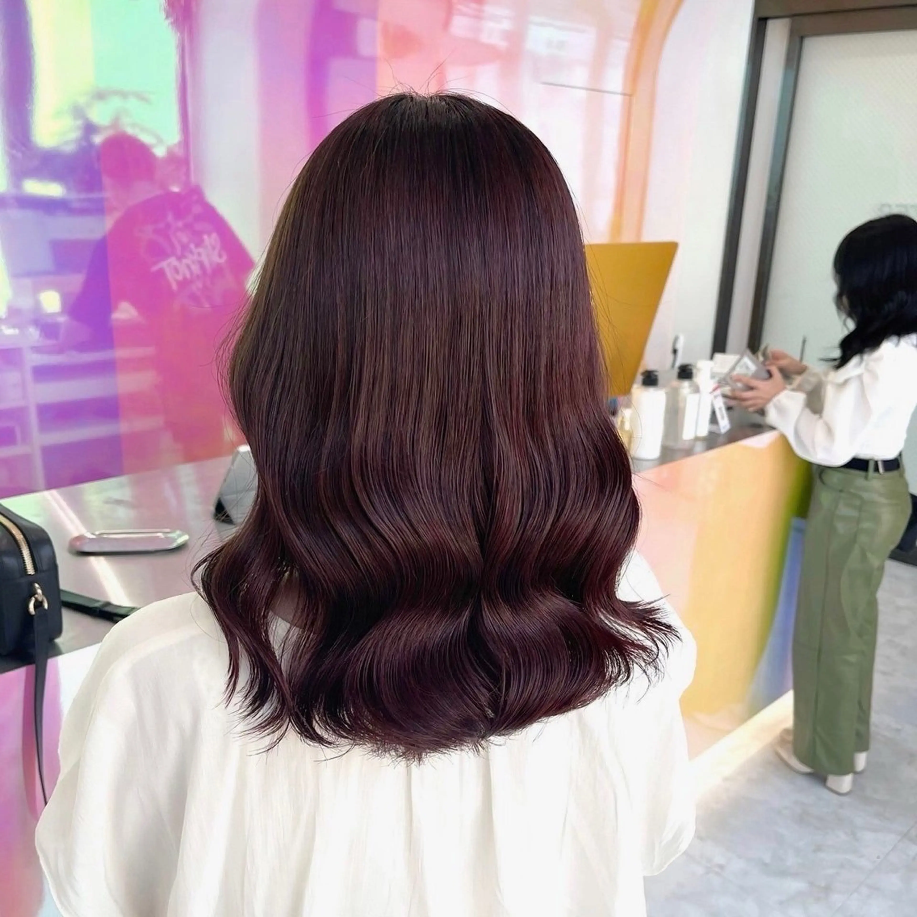 ミディアム カラー ブラウンカラー ピンクカラー ピンクブラウン ヘアカラー トリートメント ナチュラルベージュ 🧸yuuna🧋のヘアスタイル