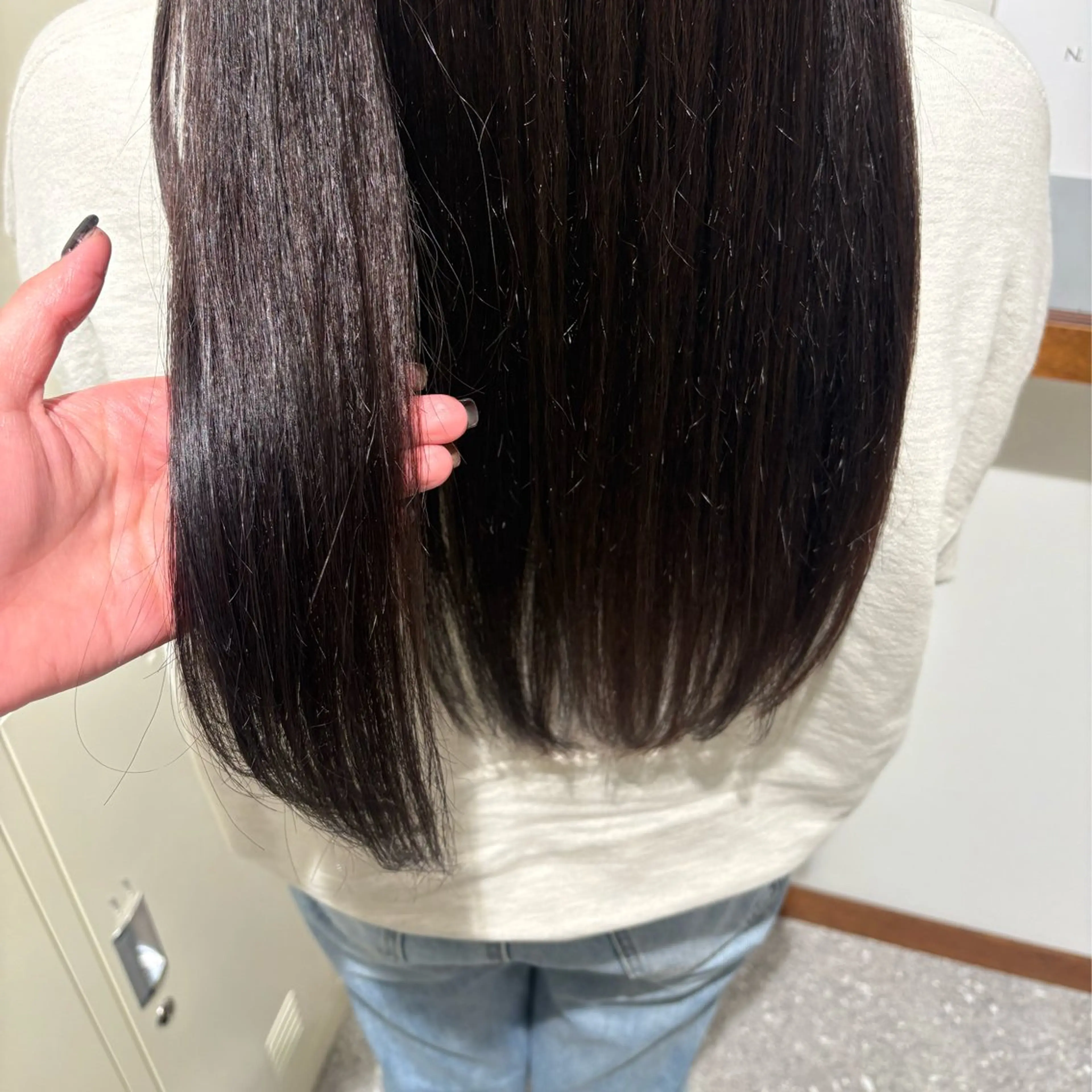 カラー 藤波 愛佳のヘアスタイル