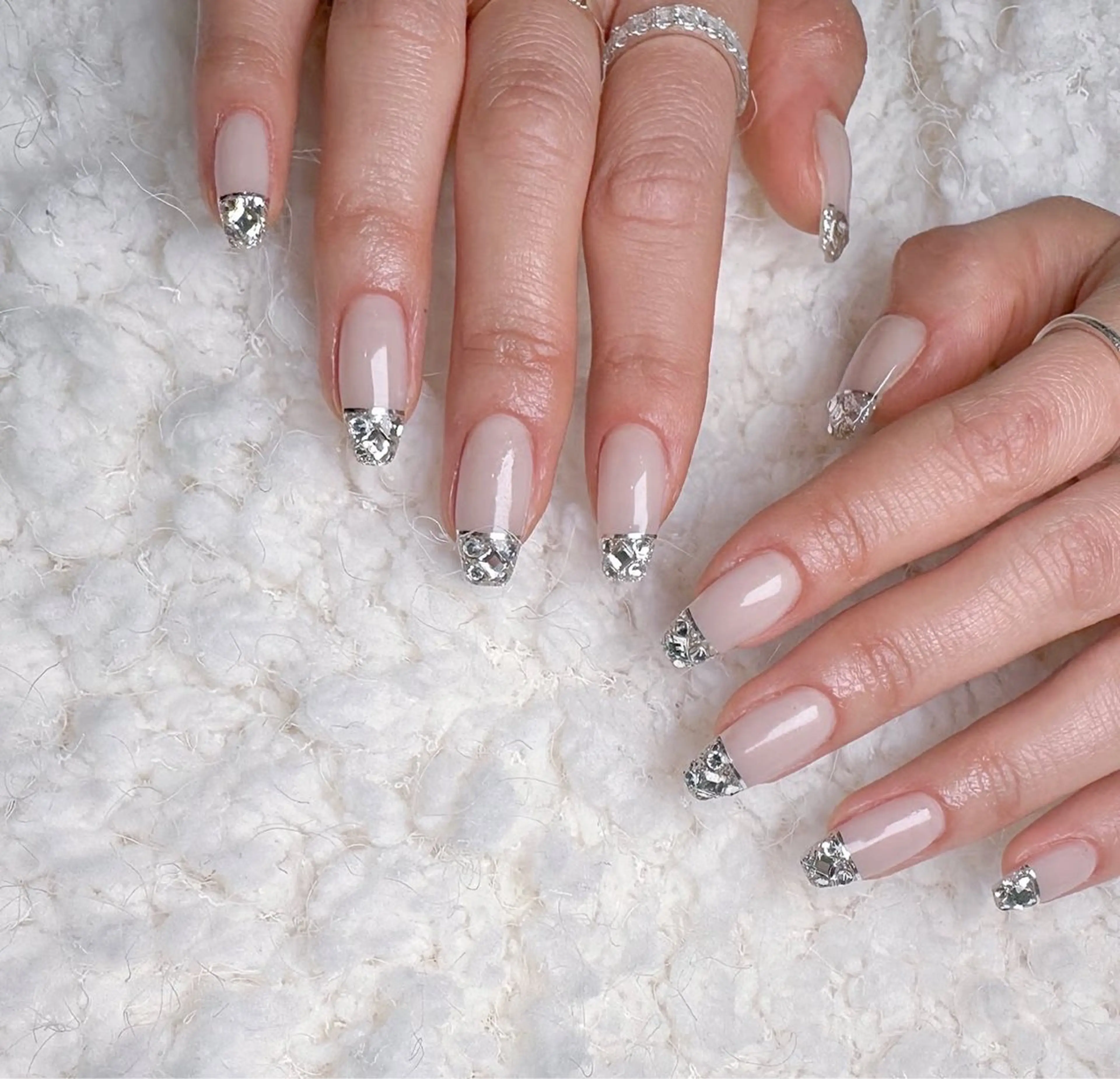 ネイル ハンドネイル Lyna Nailのネイルデザイン