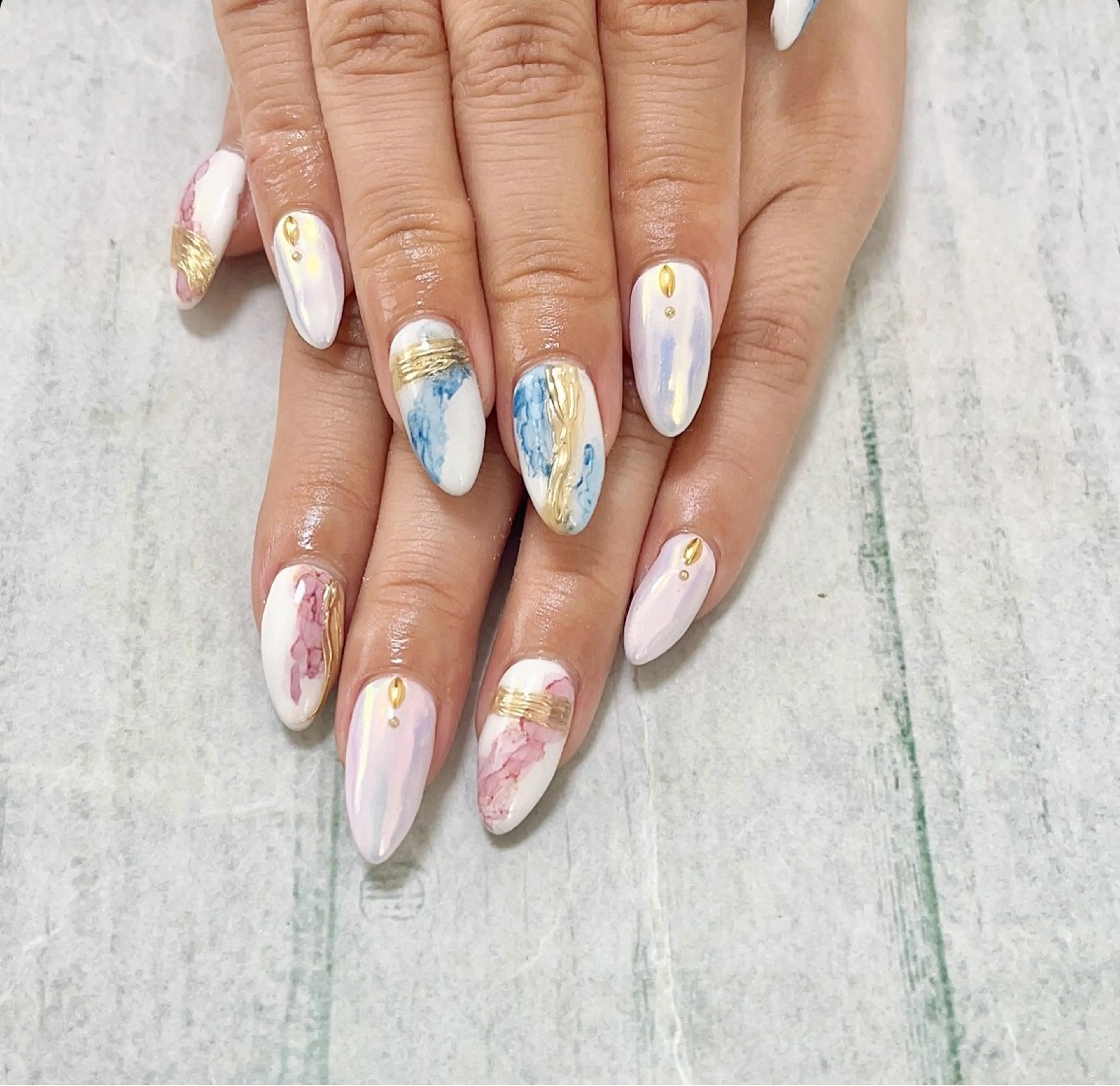 ネイル 石野 広佳のネイルデザイン