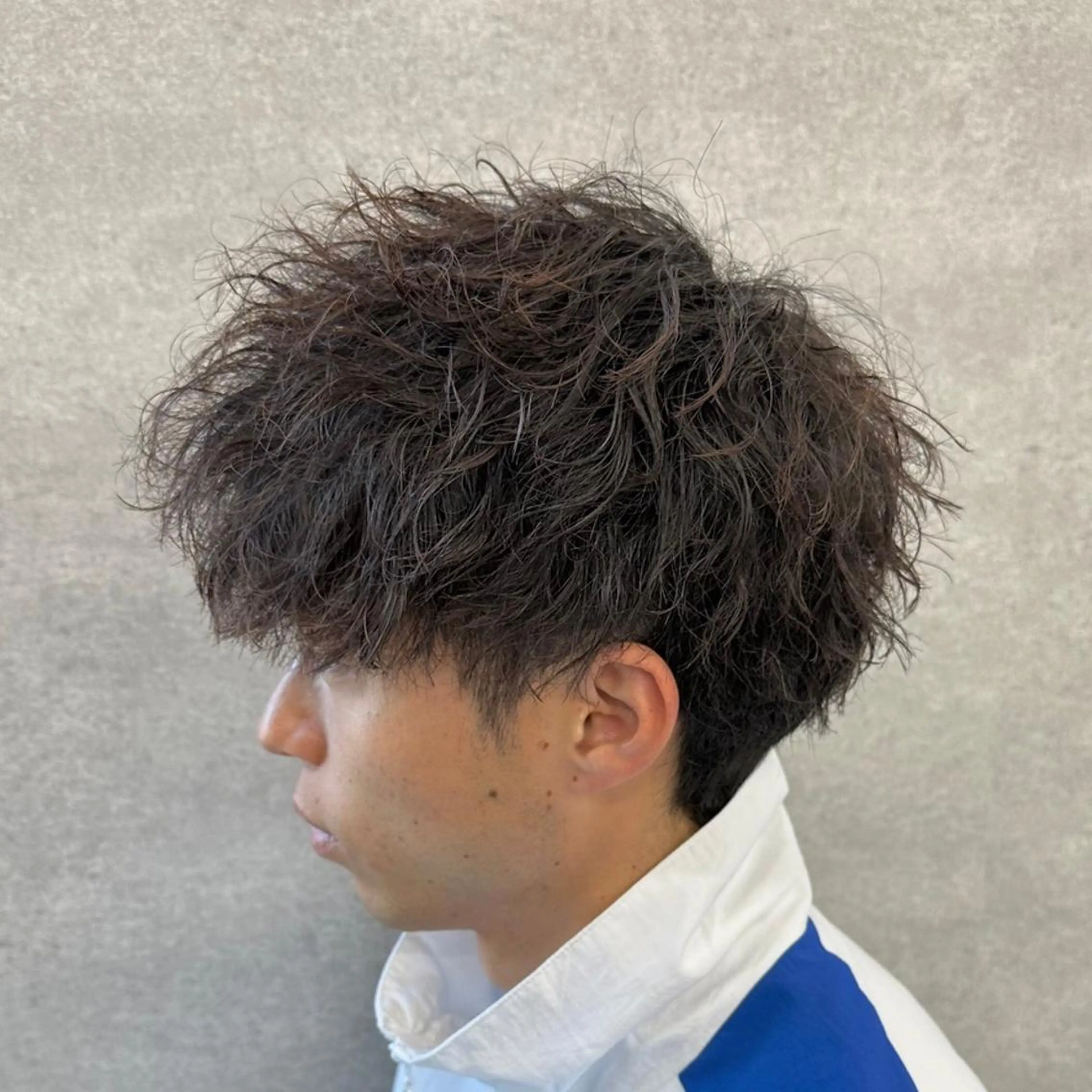 カラー 夏のメンズヘア🔥 BLUCK札幌🔥のヘアスタイル