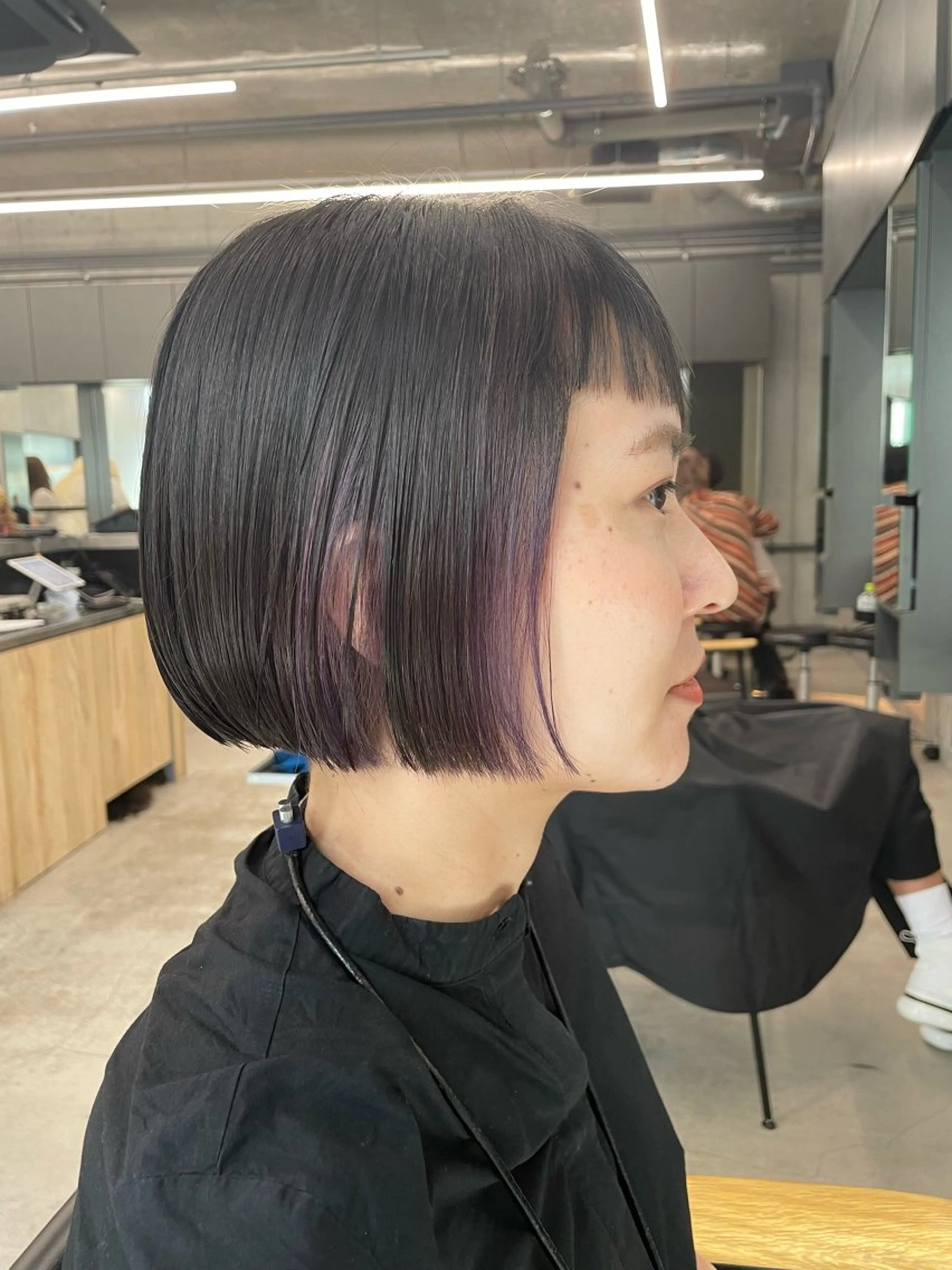 ショート カラー イヤリングカラー ヘアカラー 🌈前田 ジュンのヘアスタイル