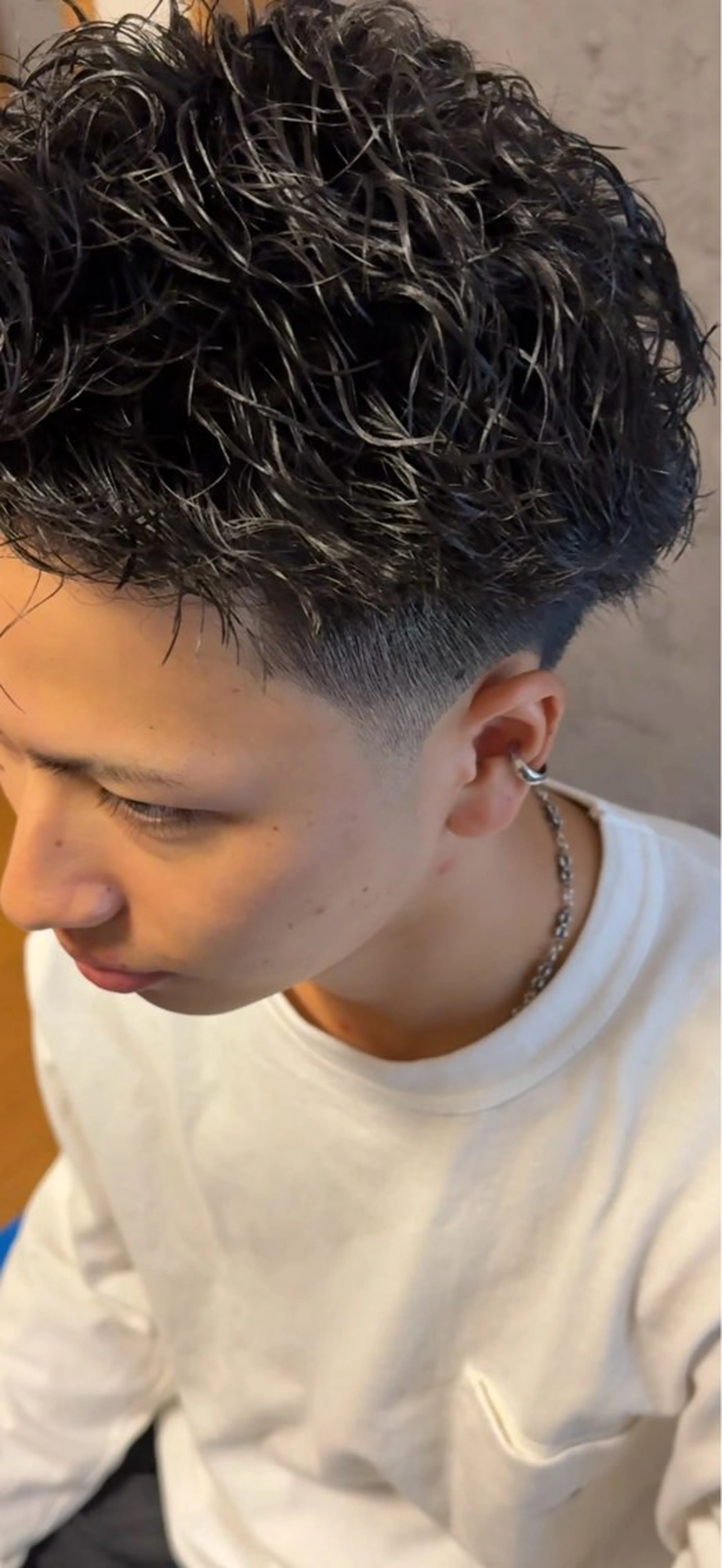 ミディアム メンズ フェードカット 永畑 亮太のヘアスタイル