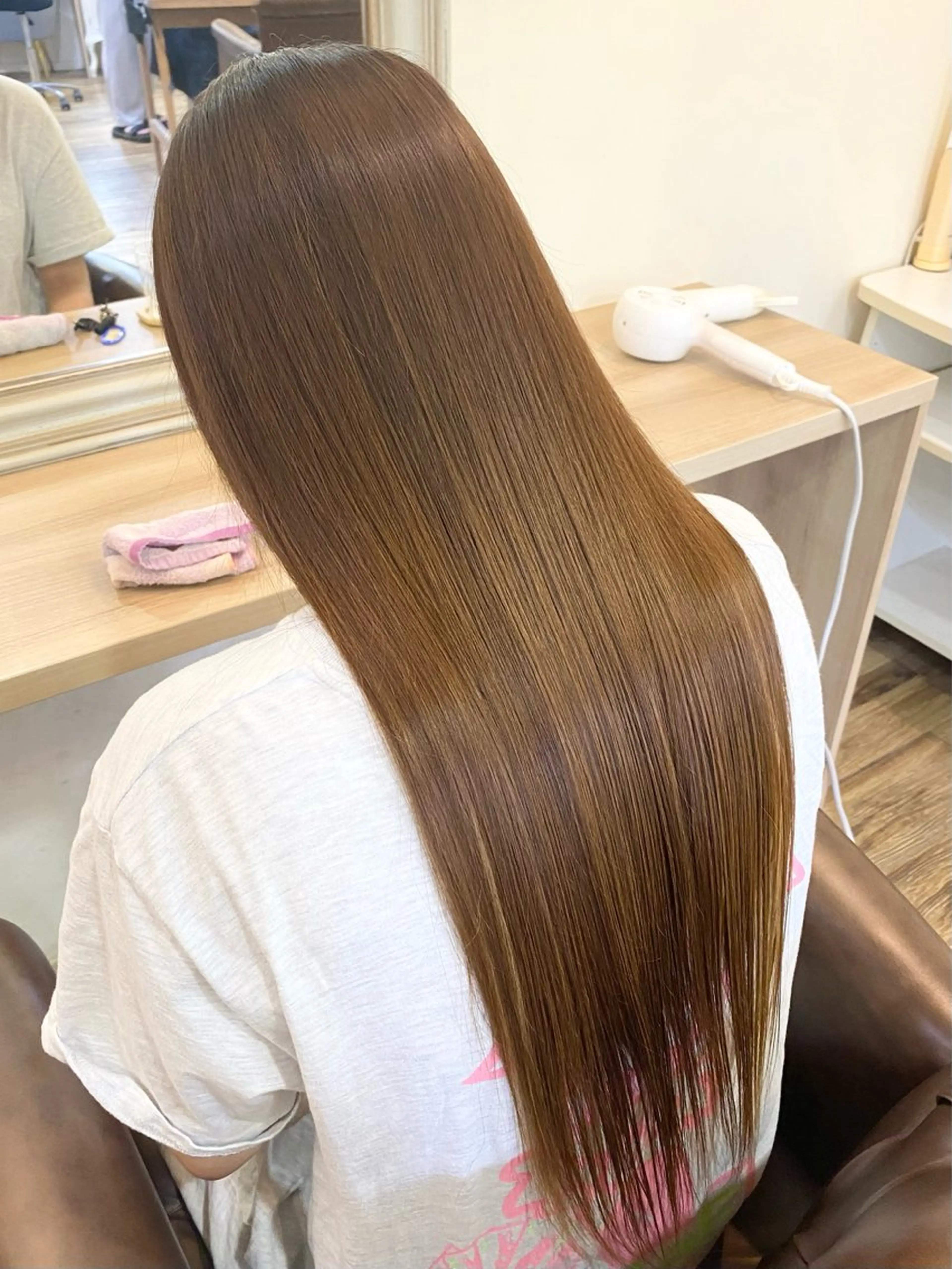ロング カラー ベージュカラー カット ヘアカラー トリートメント 北山 なるみのヘアスタイル