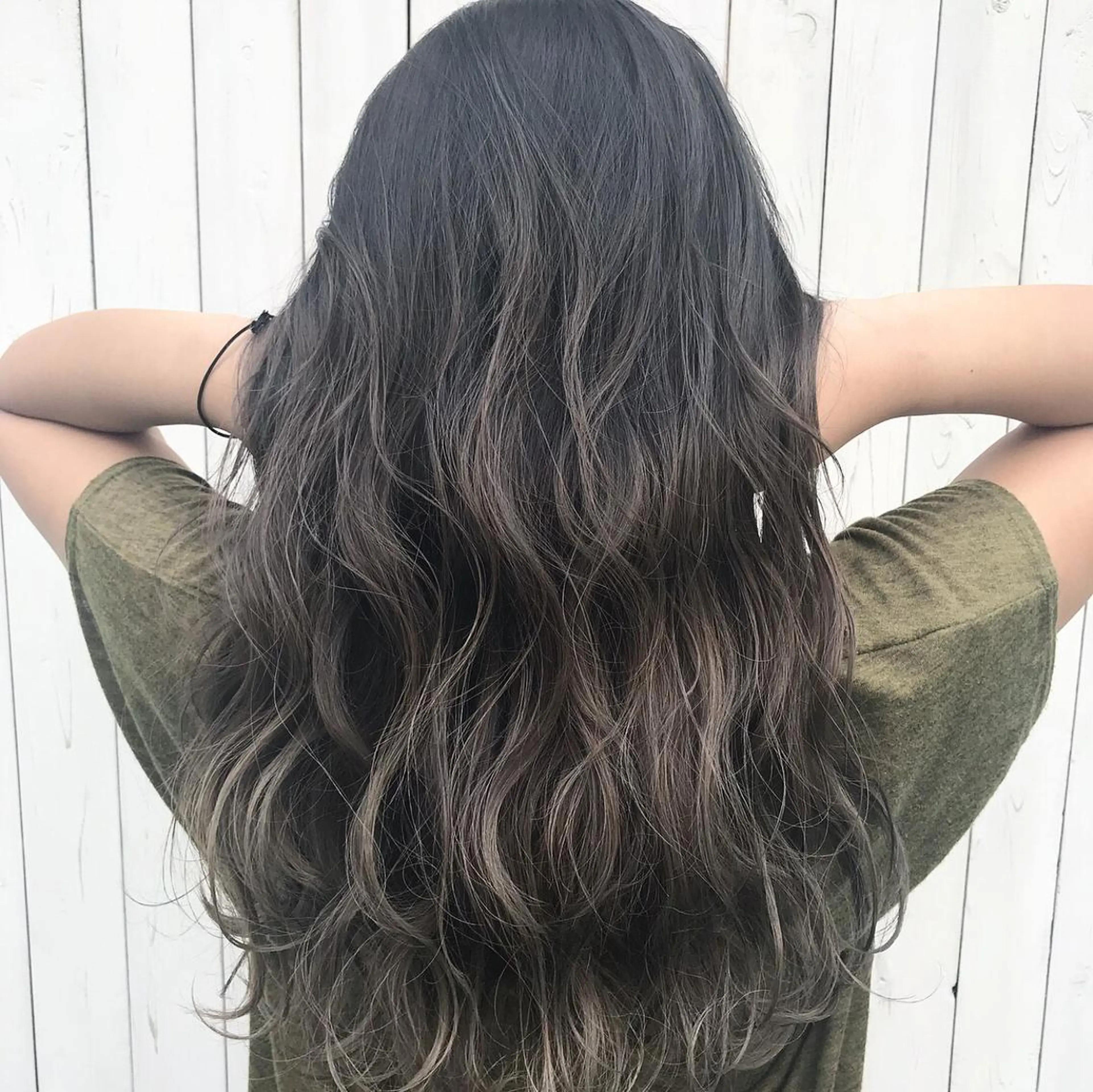 カラー グラデーションカラー グレージュ LOHAS 関根真由美のヘアスタイル