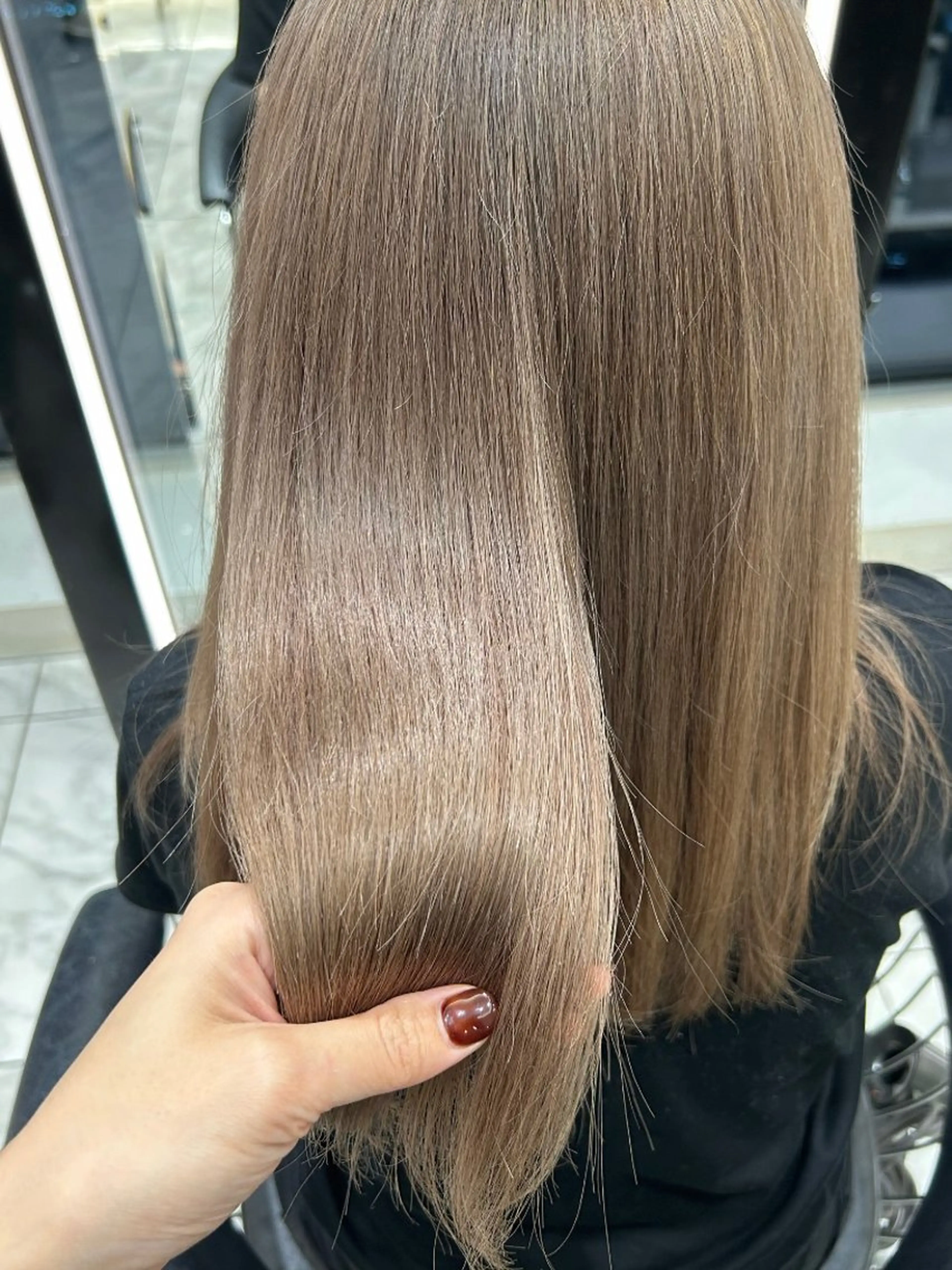 ミディアム カラー 垢抜けヘア 韓国ヘア銀座近下菜央のヘアスタイル