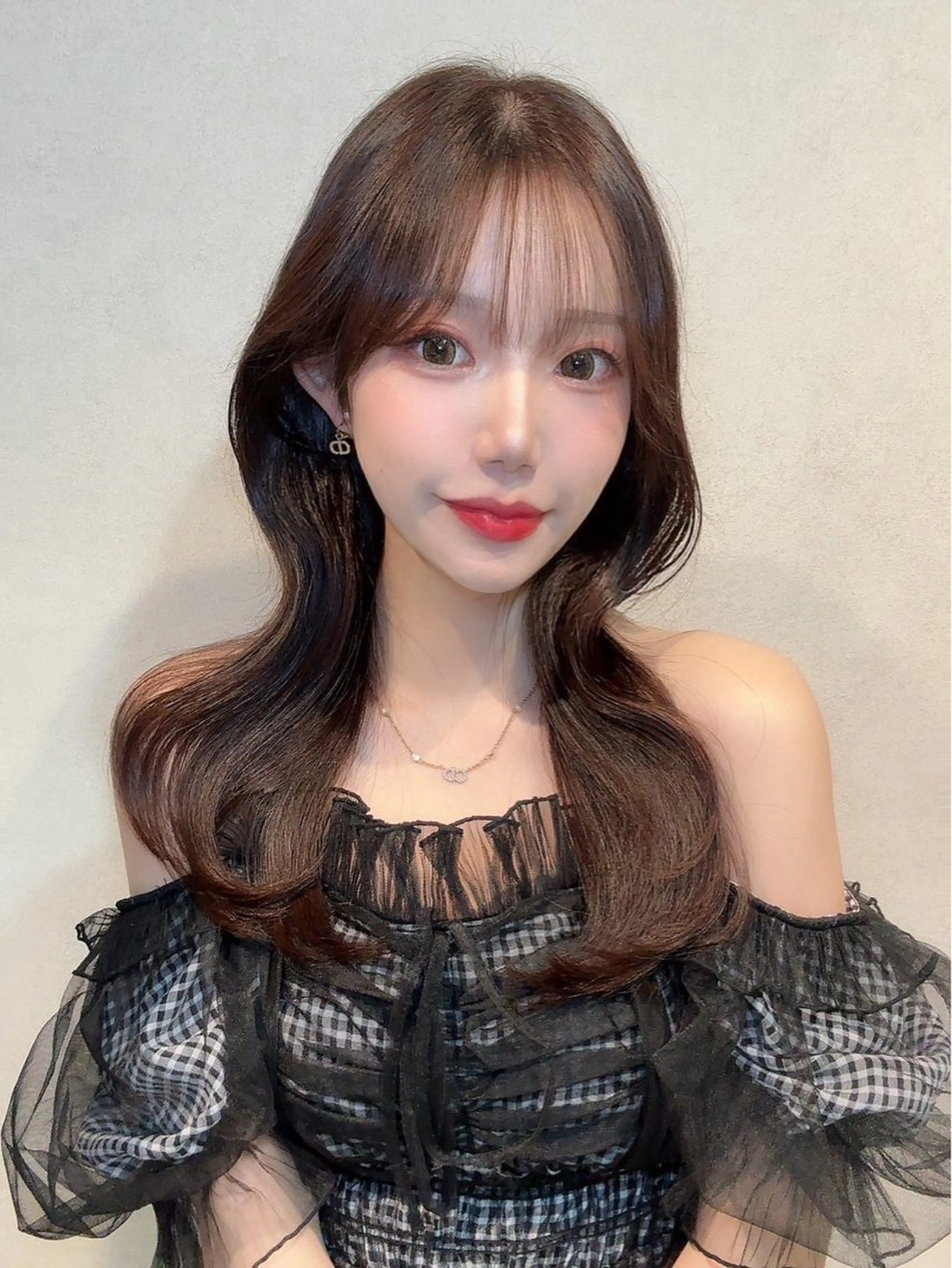 ロング カット ヘアカラー 縮毛矯正 トリートメント 髪質改善韓国レイヤー SHIORI🦋のヘアスタイル