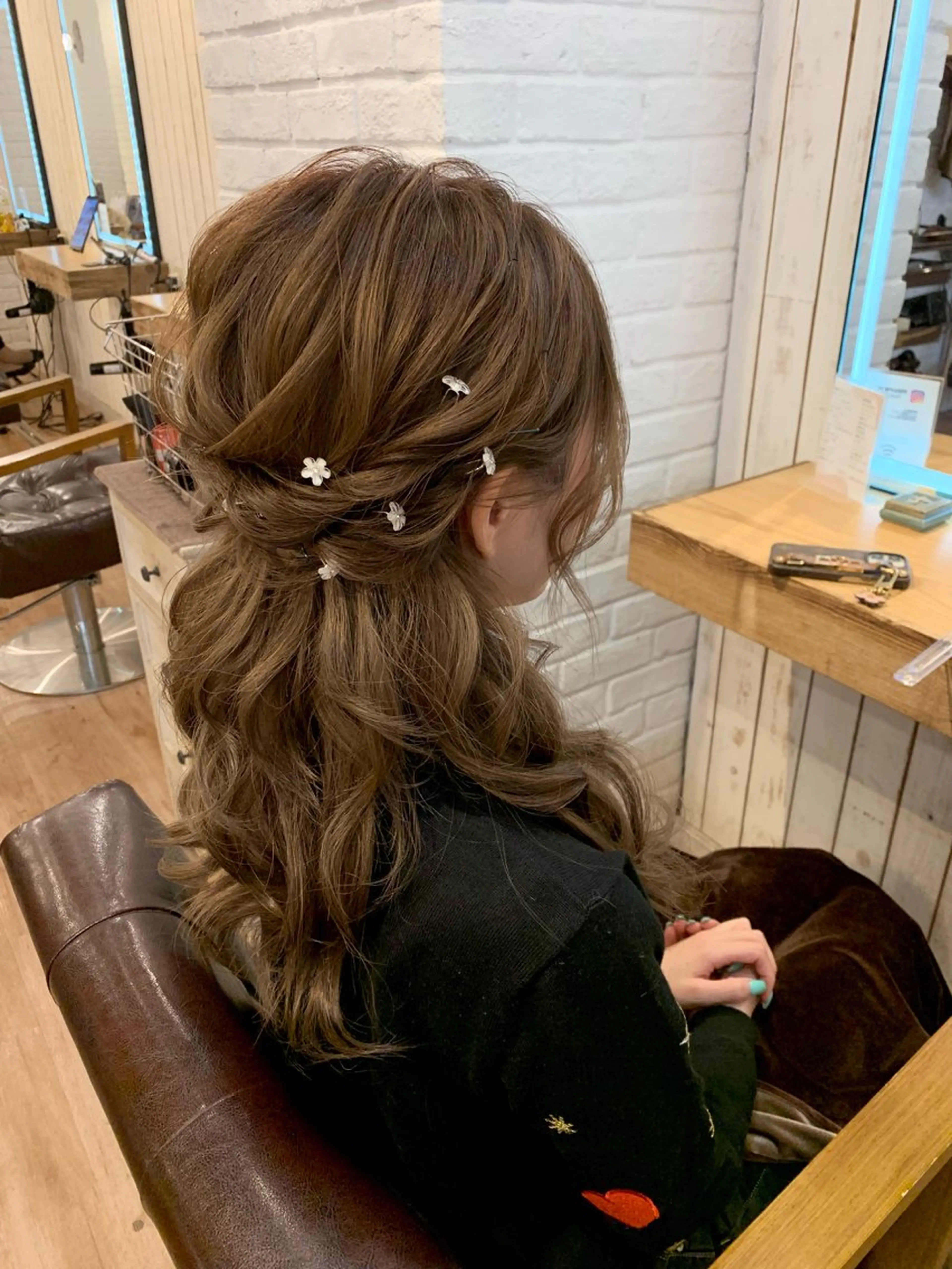 ロング ヘアセット LITTLE _KATOのヘアスタイル