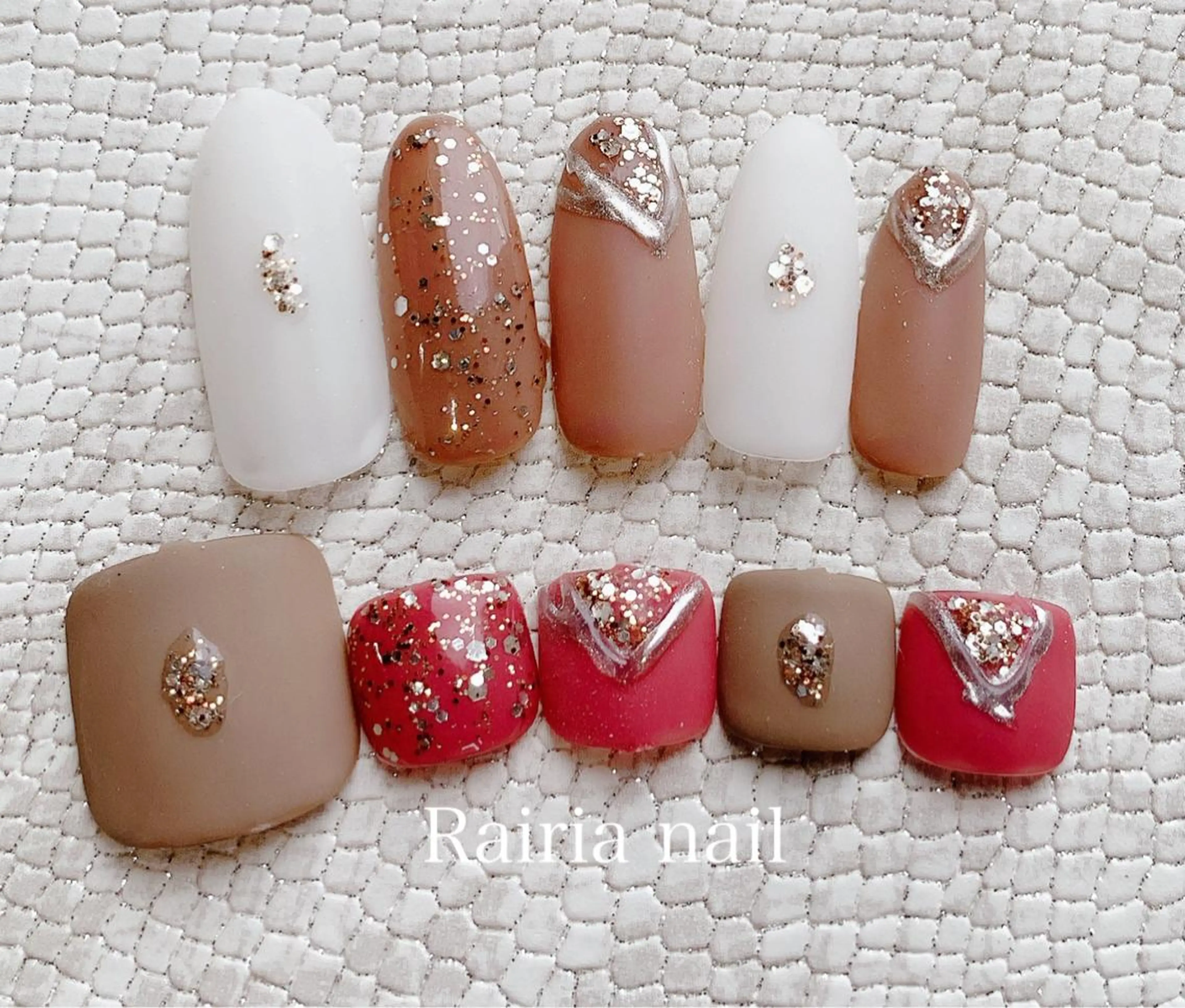 ミディアム ネイル ニュアンスネイル Rairia nail本八幡店のネイルデザイン