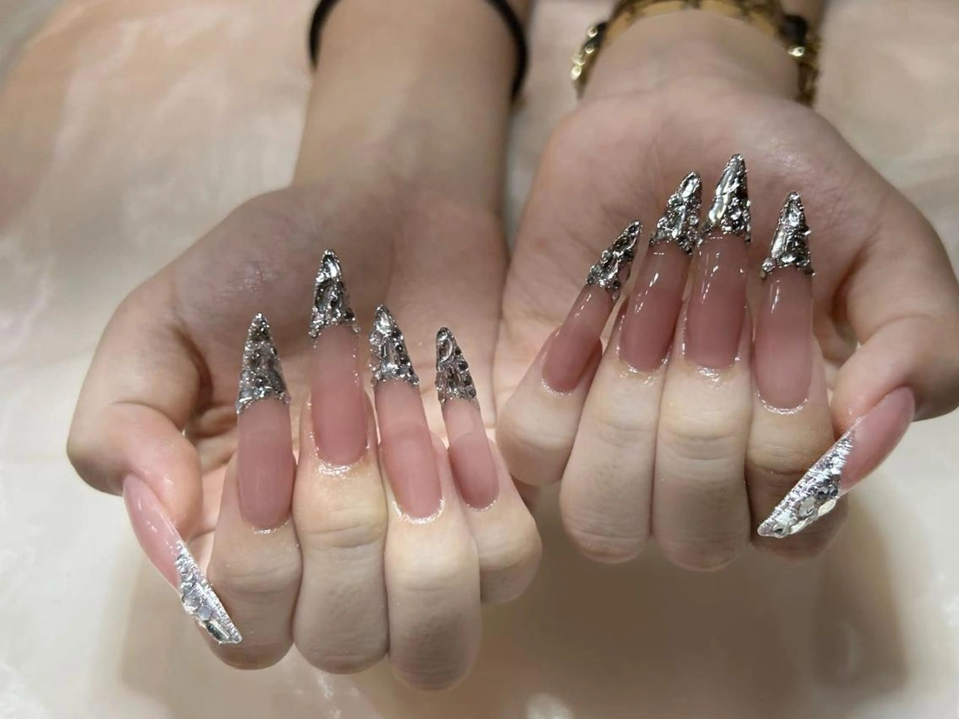 ネイル VIVIAN リサのネイルデザイン