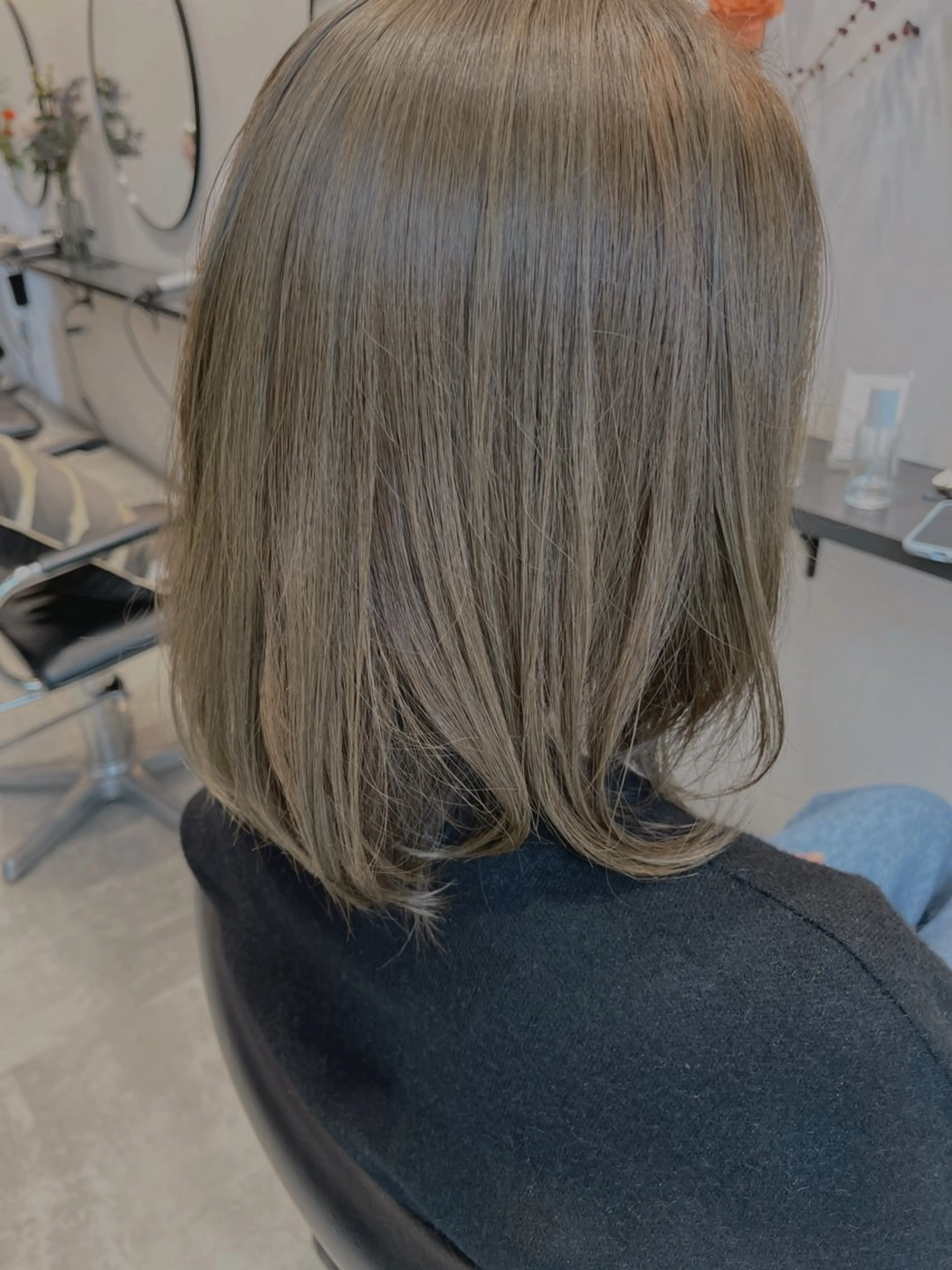 ミディアム 垢抜け/イメチェン color🦩ちあきのヘアスタイル