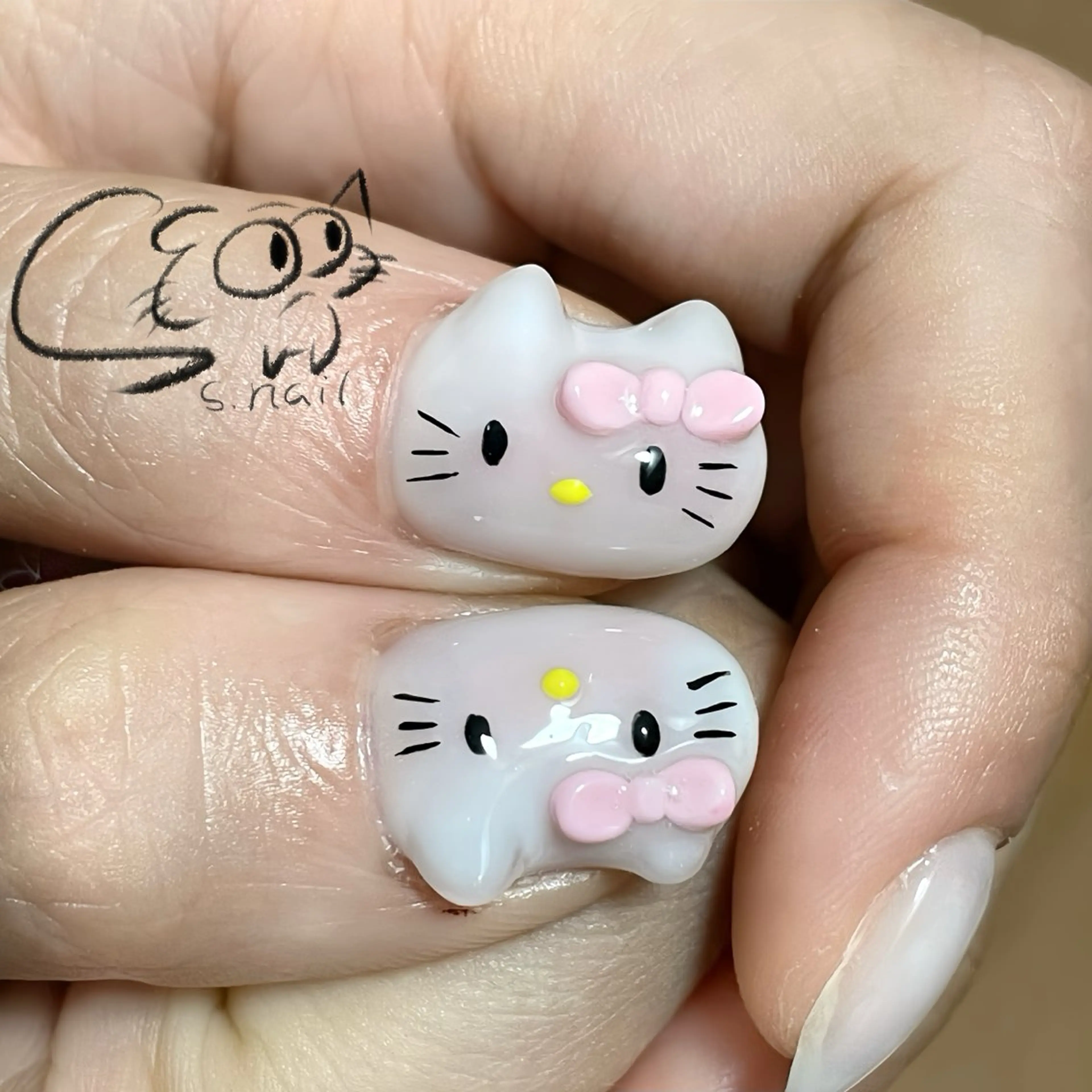 ネイル アートネイル チークネイル フレンチネイル グラデーション マグネットネイル ハンドネイル S.nail所属・S.nail _のネイルデザイン