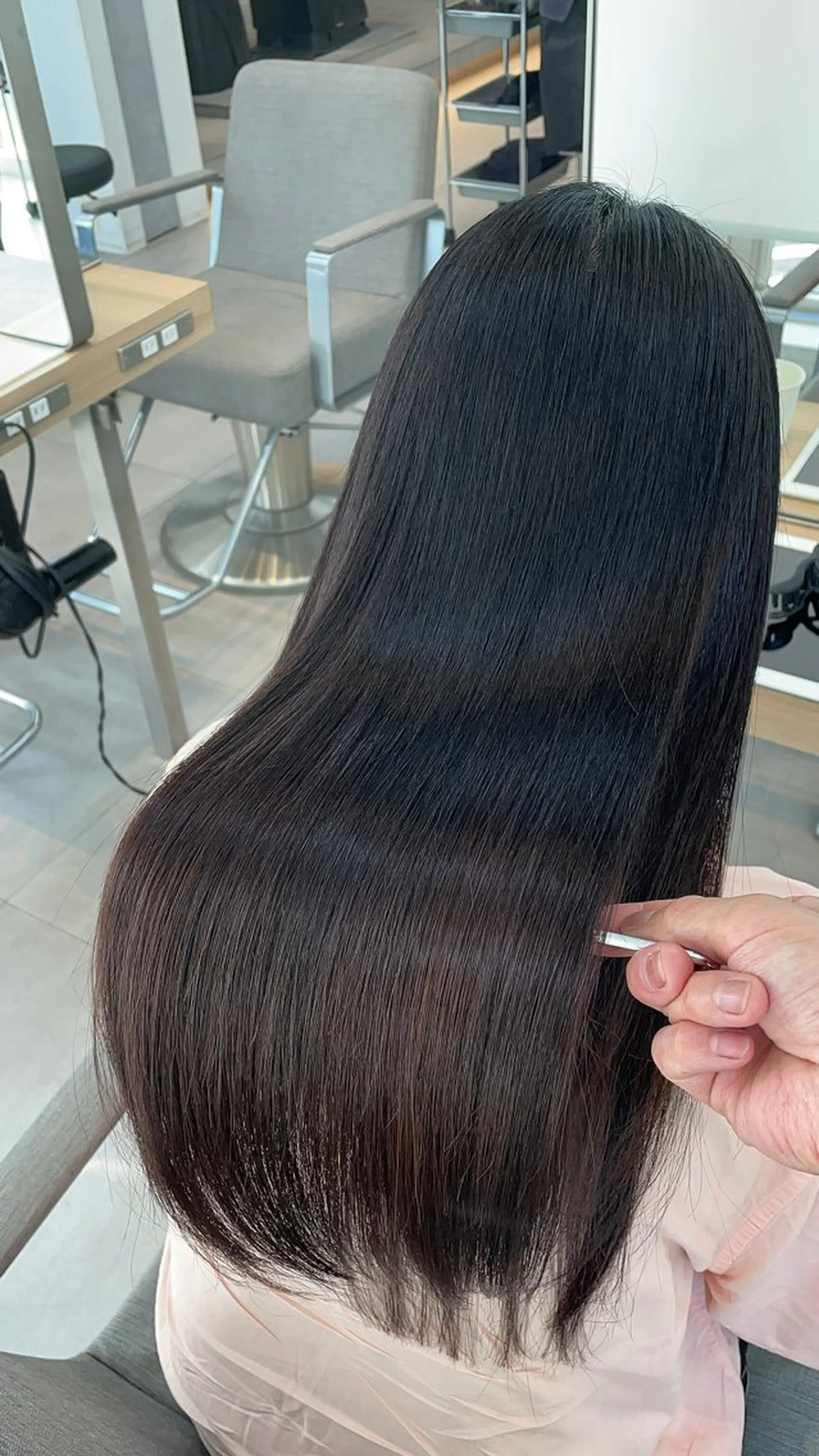 ロング カット 縮毛矯正 トリートメント ヘッドスパ ✨髪質改善✨美髪 矯正🫧小泉のヘアスタイル
