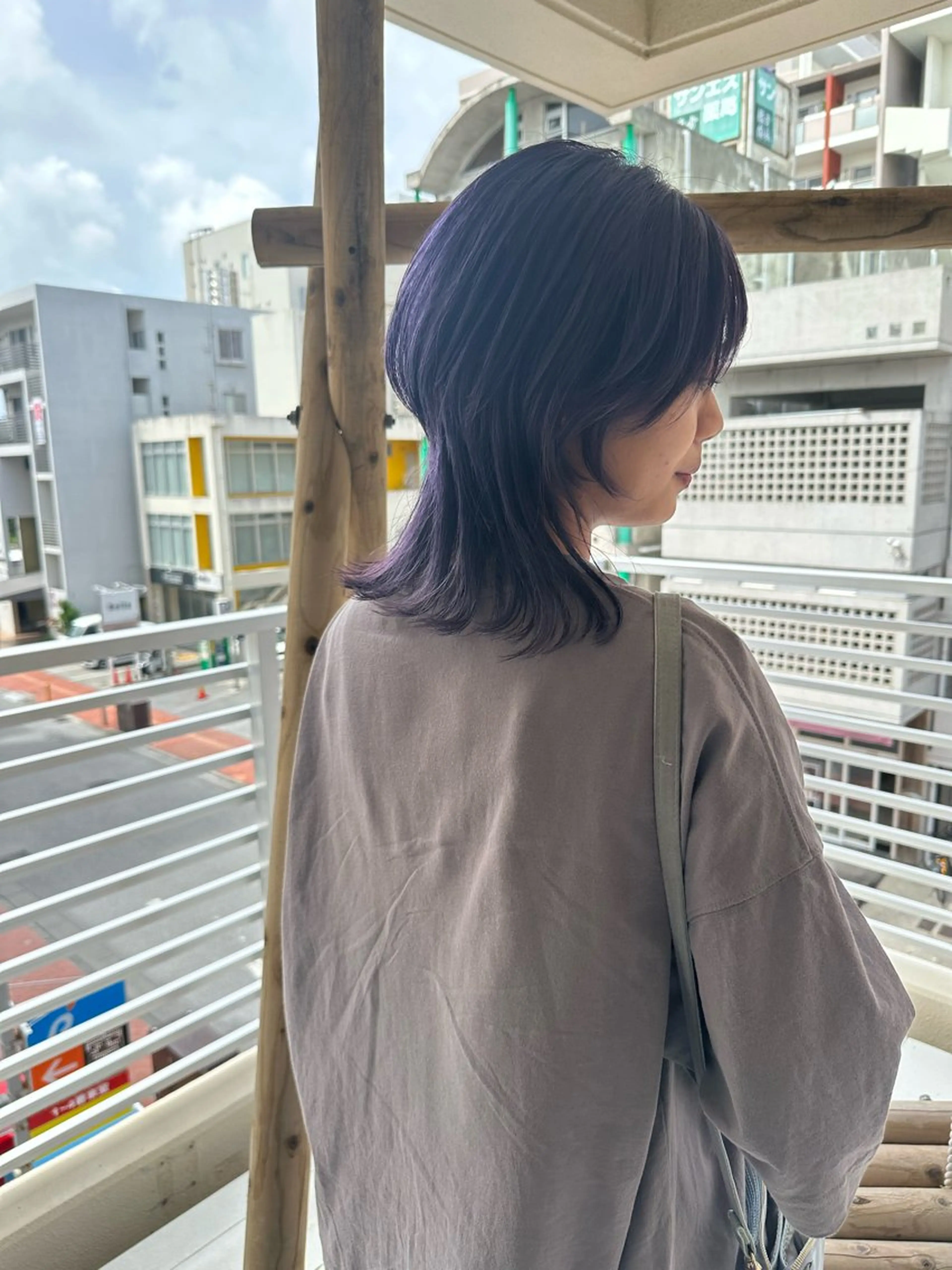 ショート 切りっぱなしボブ ショートボブ ハンサムショート 丸みショート アッシュ カット ヘアカラー トリートメント C’LD hair  produce /シールドヘア所属・モテ髪/ボブ/ショー ト/アダチフウトのヘアスタイル