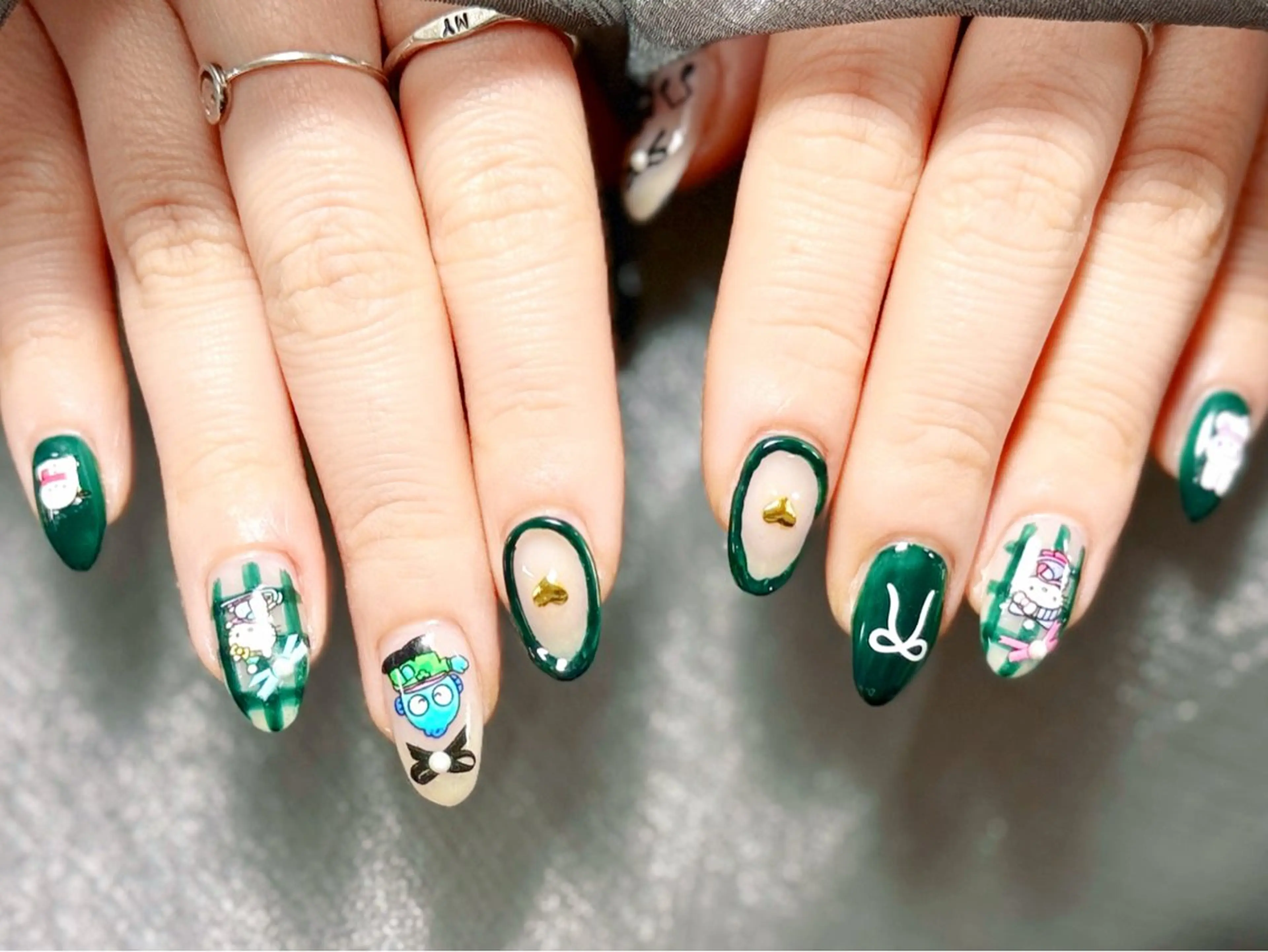 ネイル 長さ出し フレンチネイル グラデーション マグネットネイル マグネットフレンチ ハンドネイル ハンドケア ⭐️Dreamy Nail⭐️のネイルデザイン
