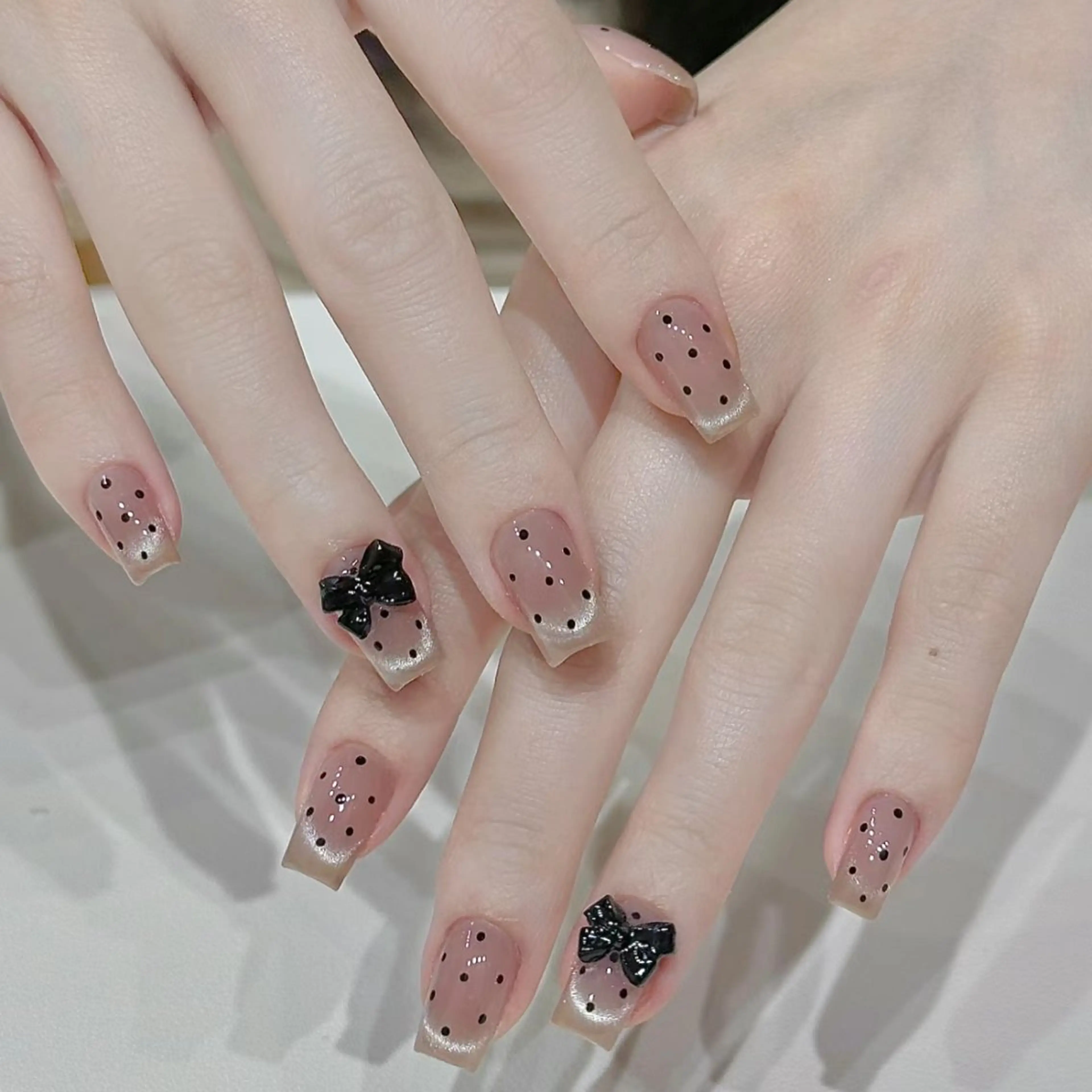 ネイル ハンドネイル ハンドケア 🍑 momo_nailのネイルデザイン