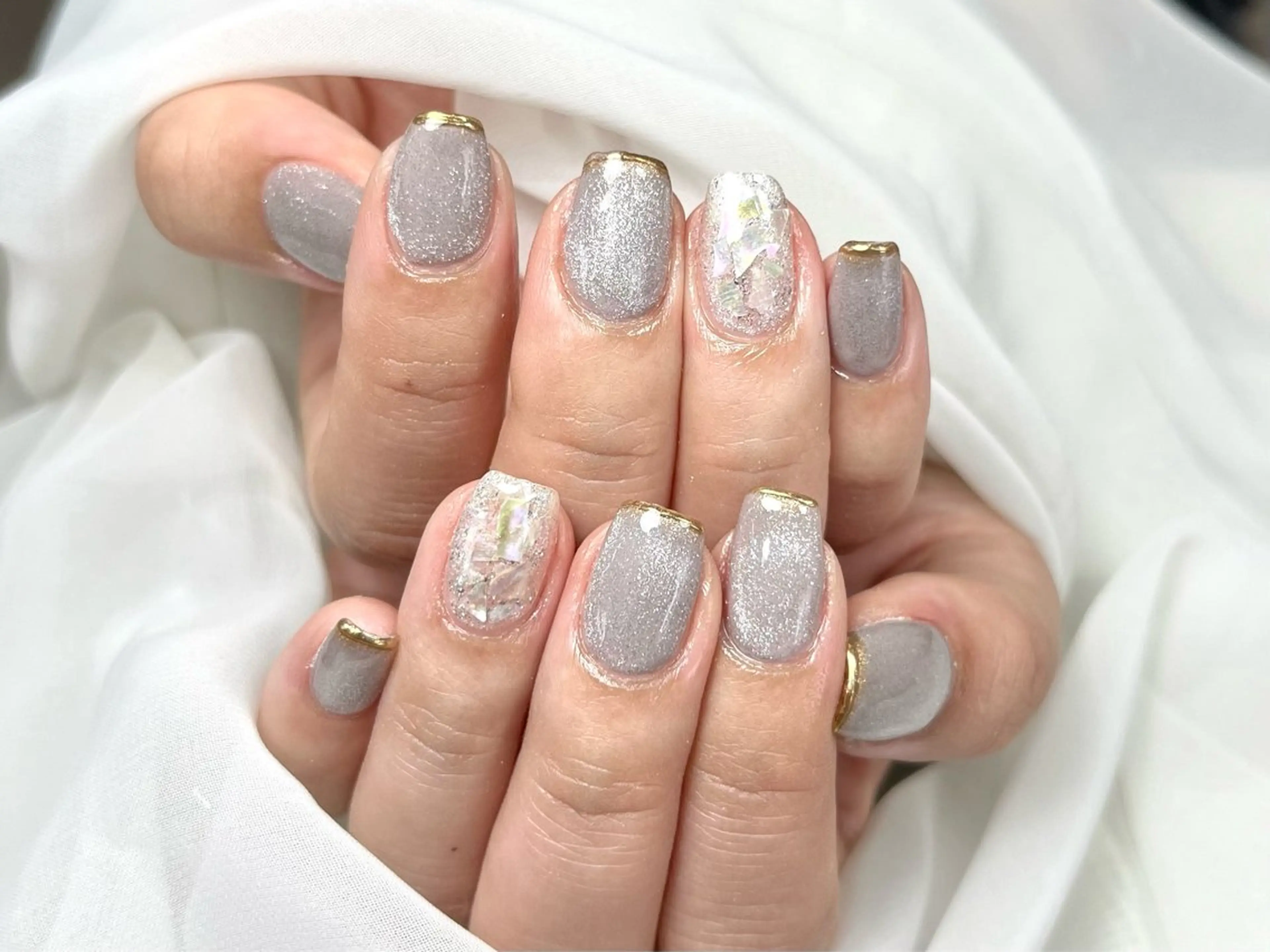 ネイル ジェルネイル マグネットネイル 持ち込み Salute本店 🦋仲原里佳のネイルデザイン