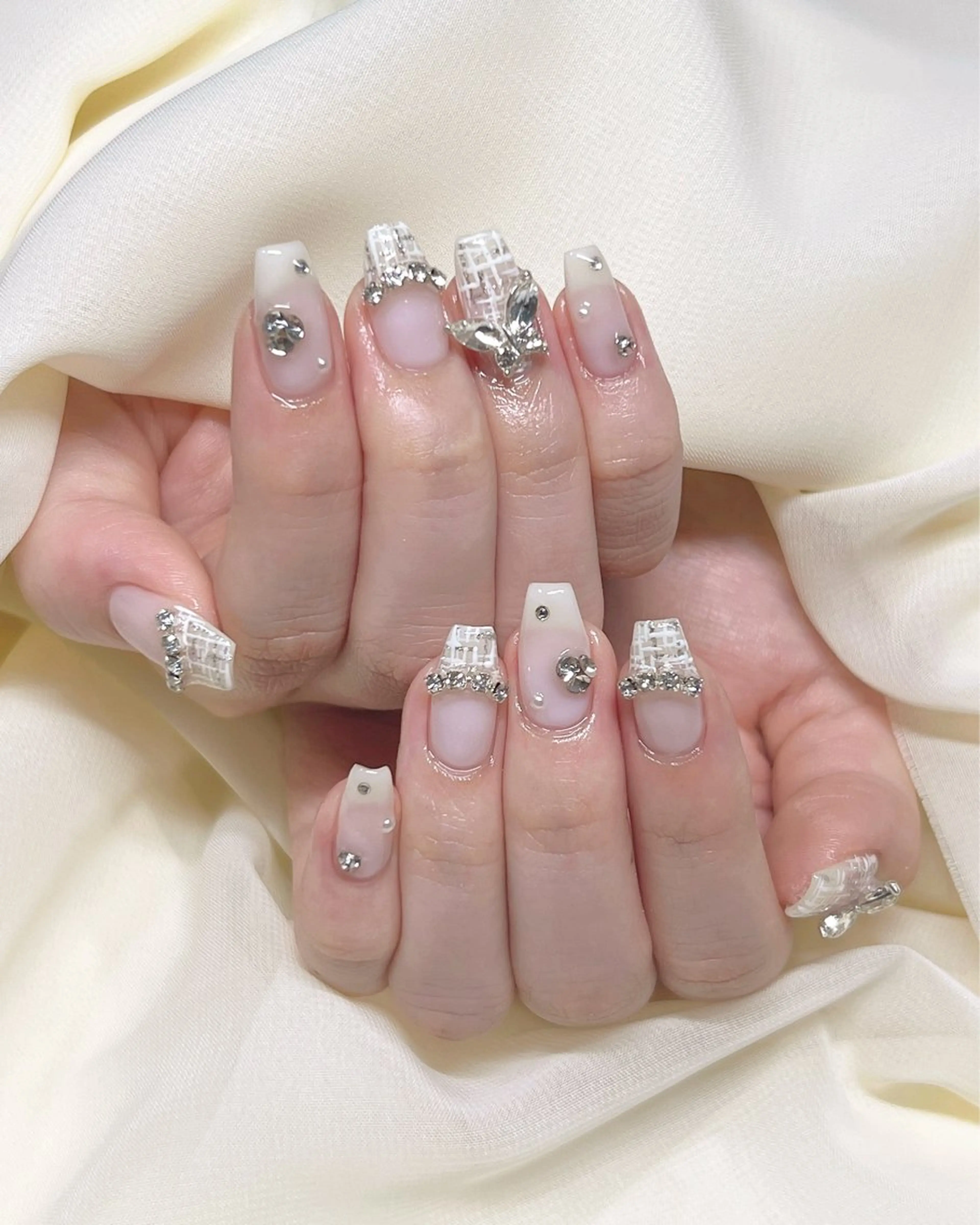 ネイル 持ち込み nail salon MUAのネイルデザイン