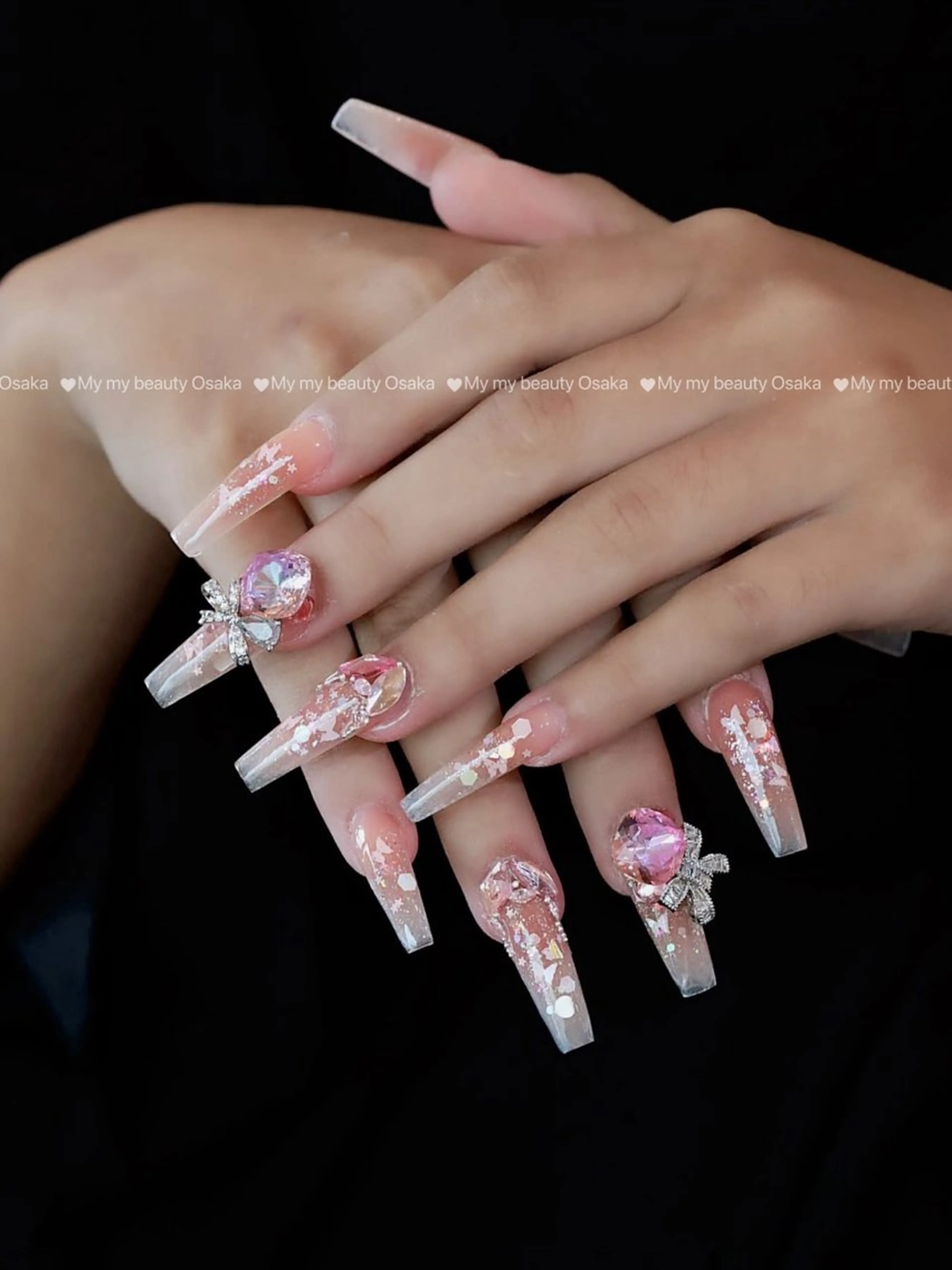 ネイル mymy beauty所属・ドラ Nailsのネイルデザイン