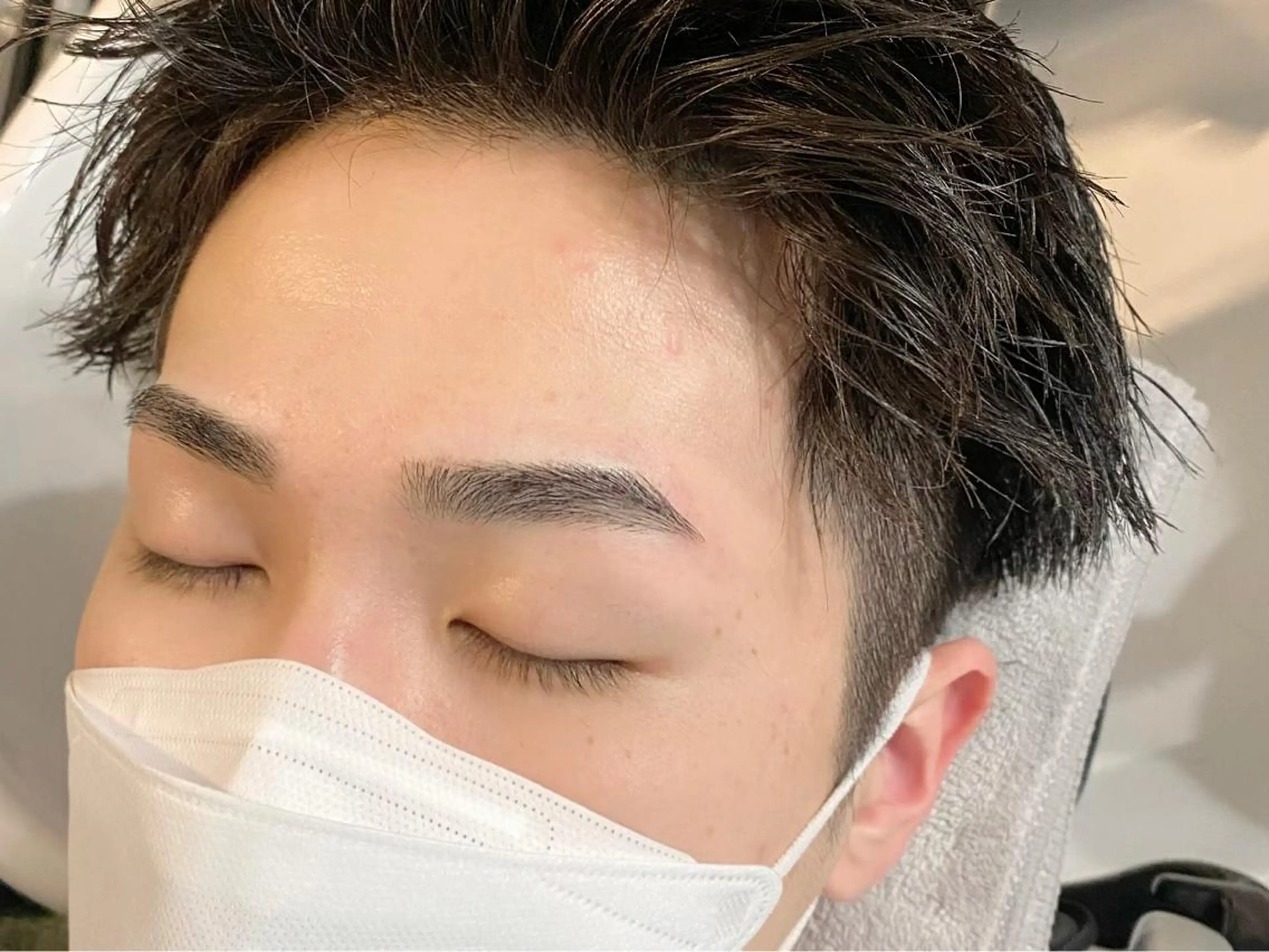 キッズ アイブロウ メンズアイブロウ ︳ mebore︳のマツエク・マツパデザイン