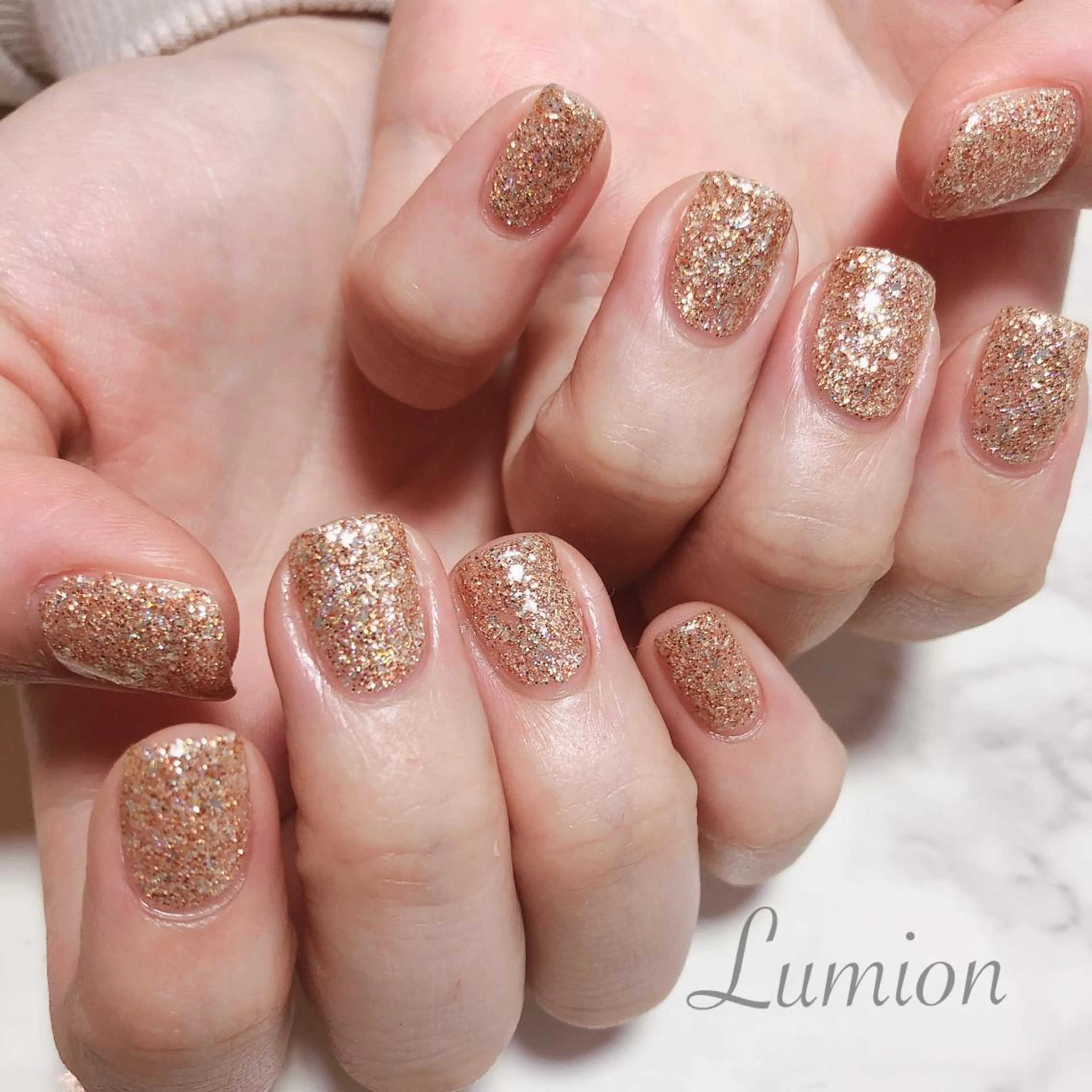 ネイル ラメ(グリッター) ワンカラーネイル ハンドネイル 菊地 美沙斗のネイルデザイン