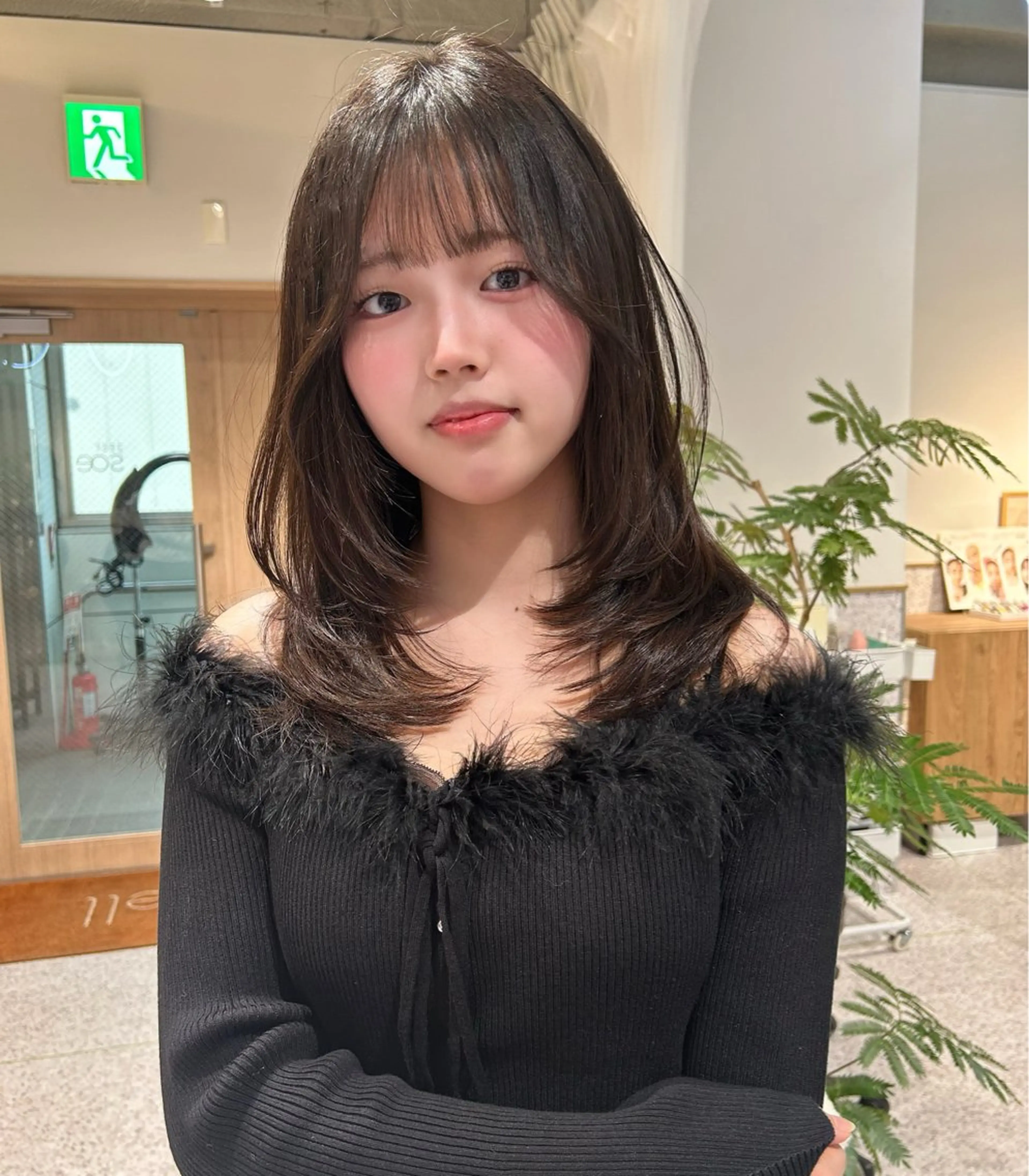 ミディアム カラー ヘアアレンジ トレンドlayer cut💐mihoのヘアスタイル