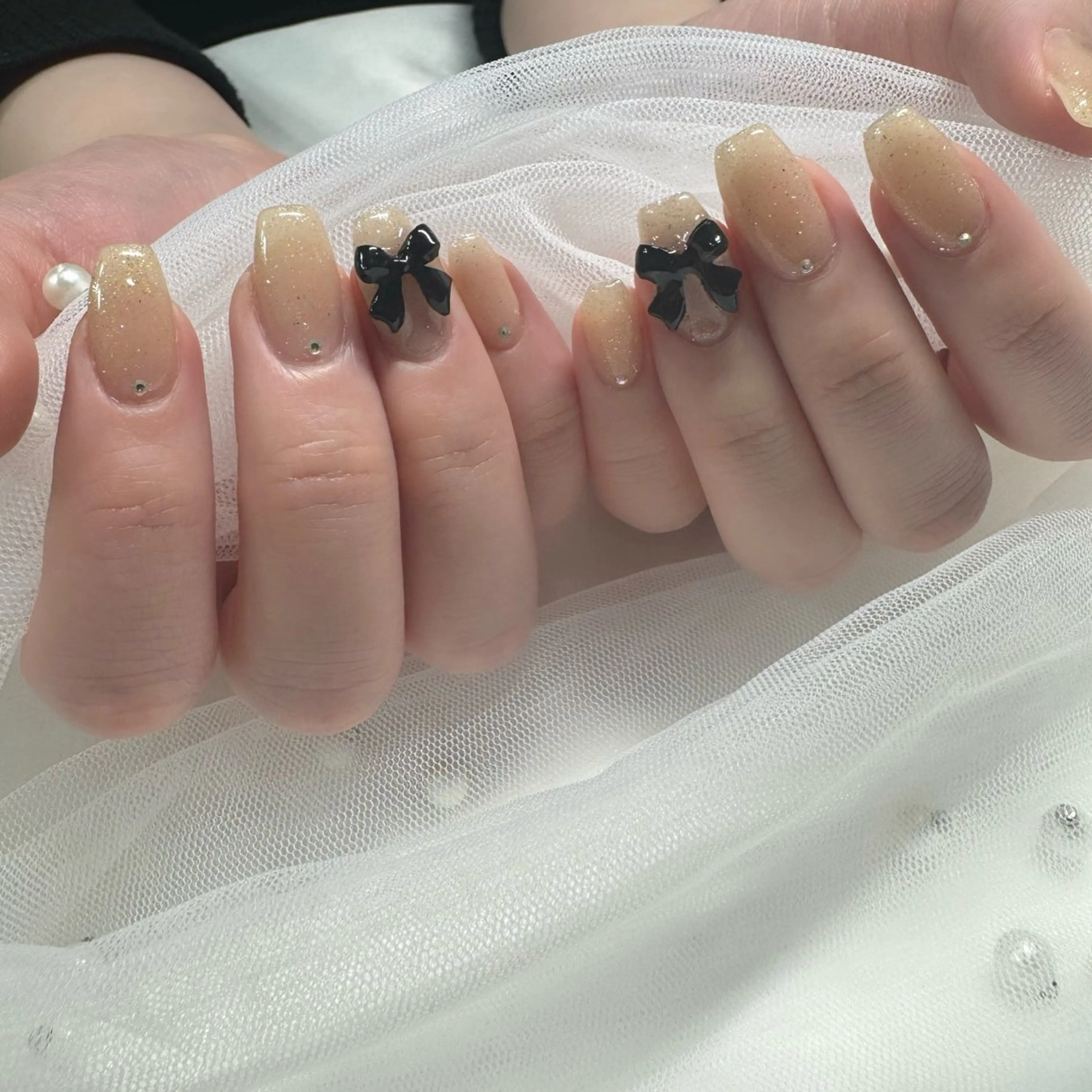 ネイル リボン 東 千夏のネイルデザイン