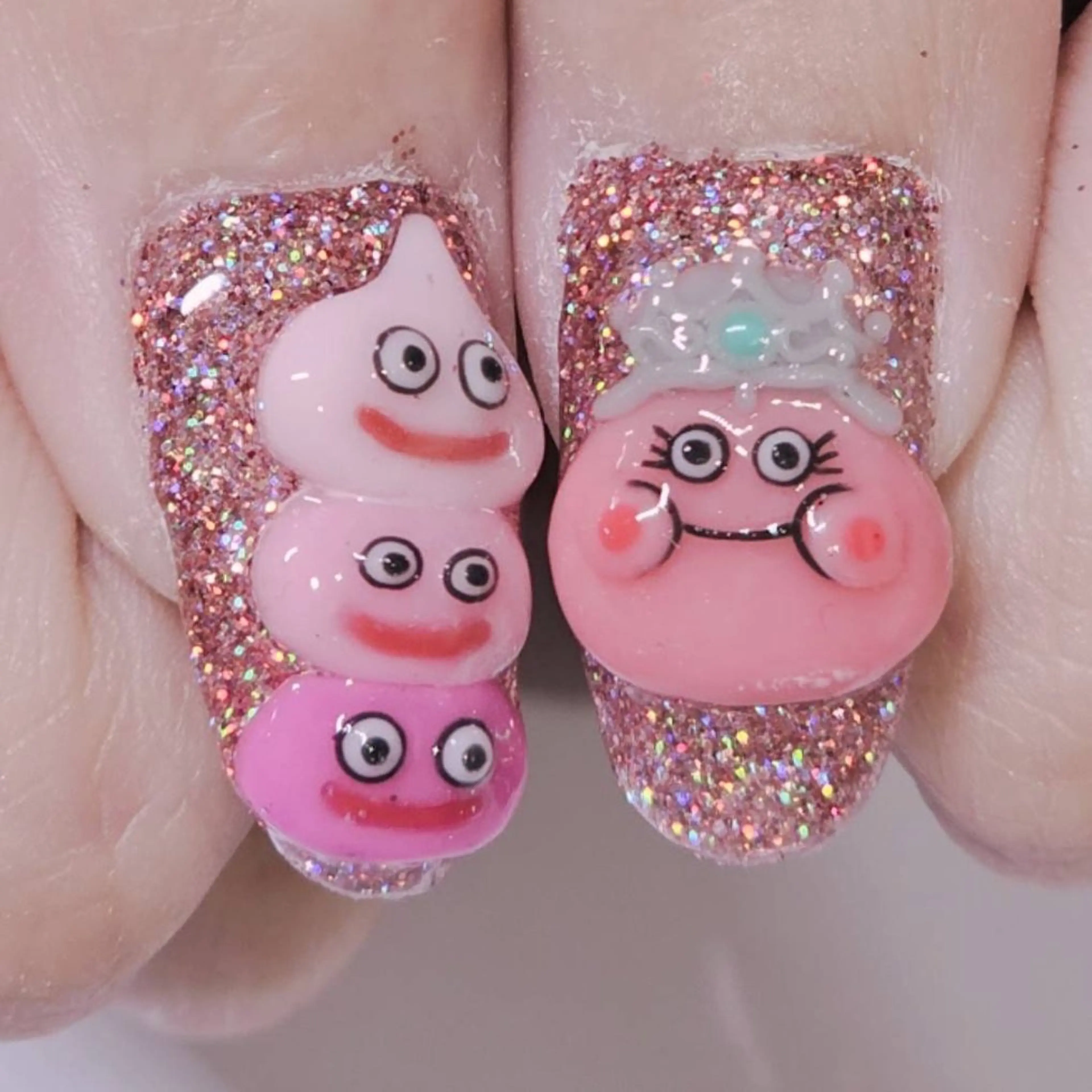 ネイル アートネイル オーロラネイル ラメ(グリッター) ワンカラーネイル ピンク ハンドネイル よしだ ひろきのネイルデザイン