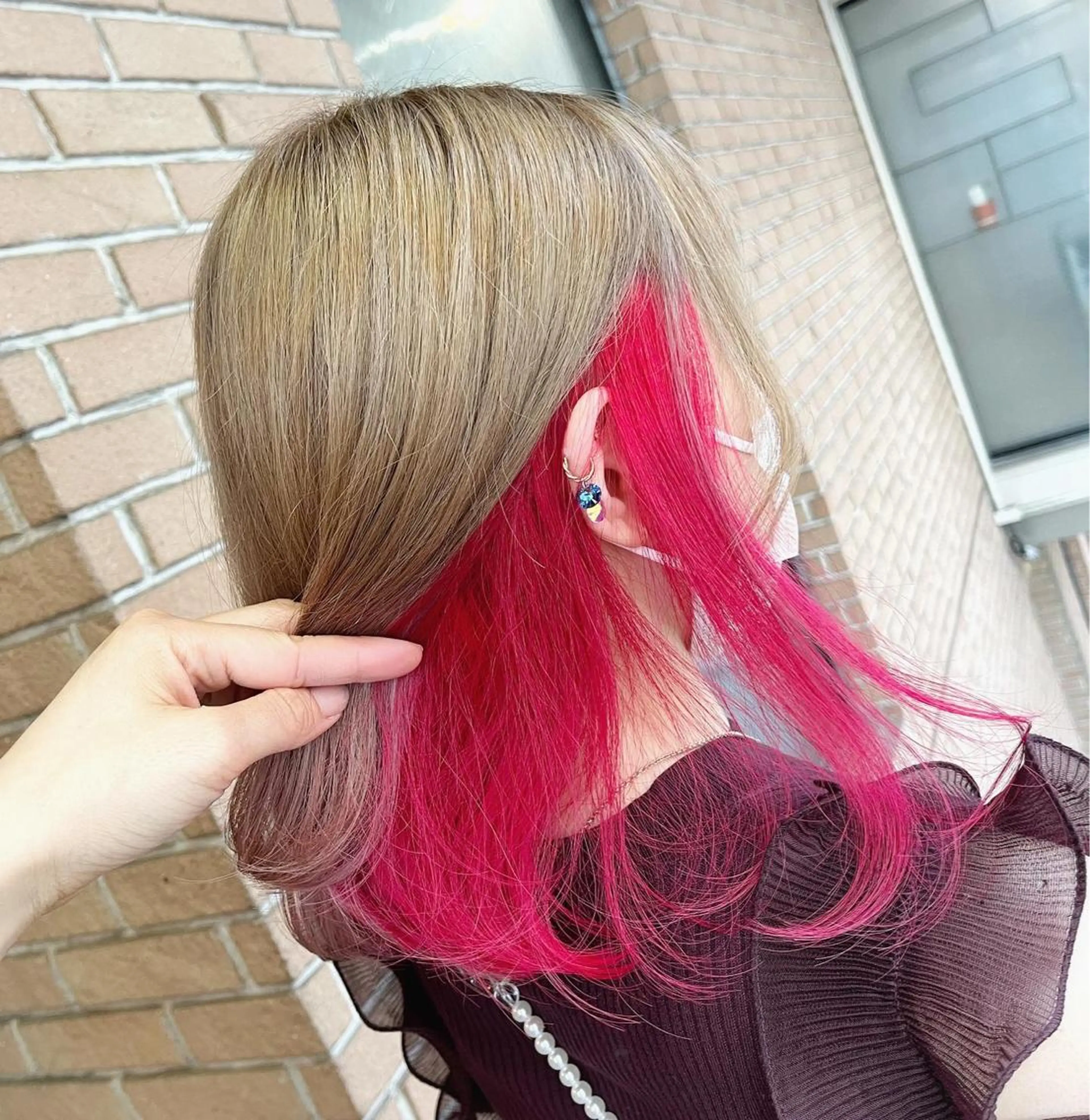 ロング カラー ヘアアレンジ インナーカラー ピンクカラー🩷 ヘアセットＮＯ.1のヘアスタイル