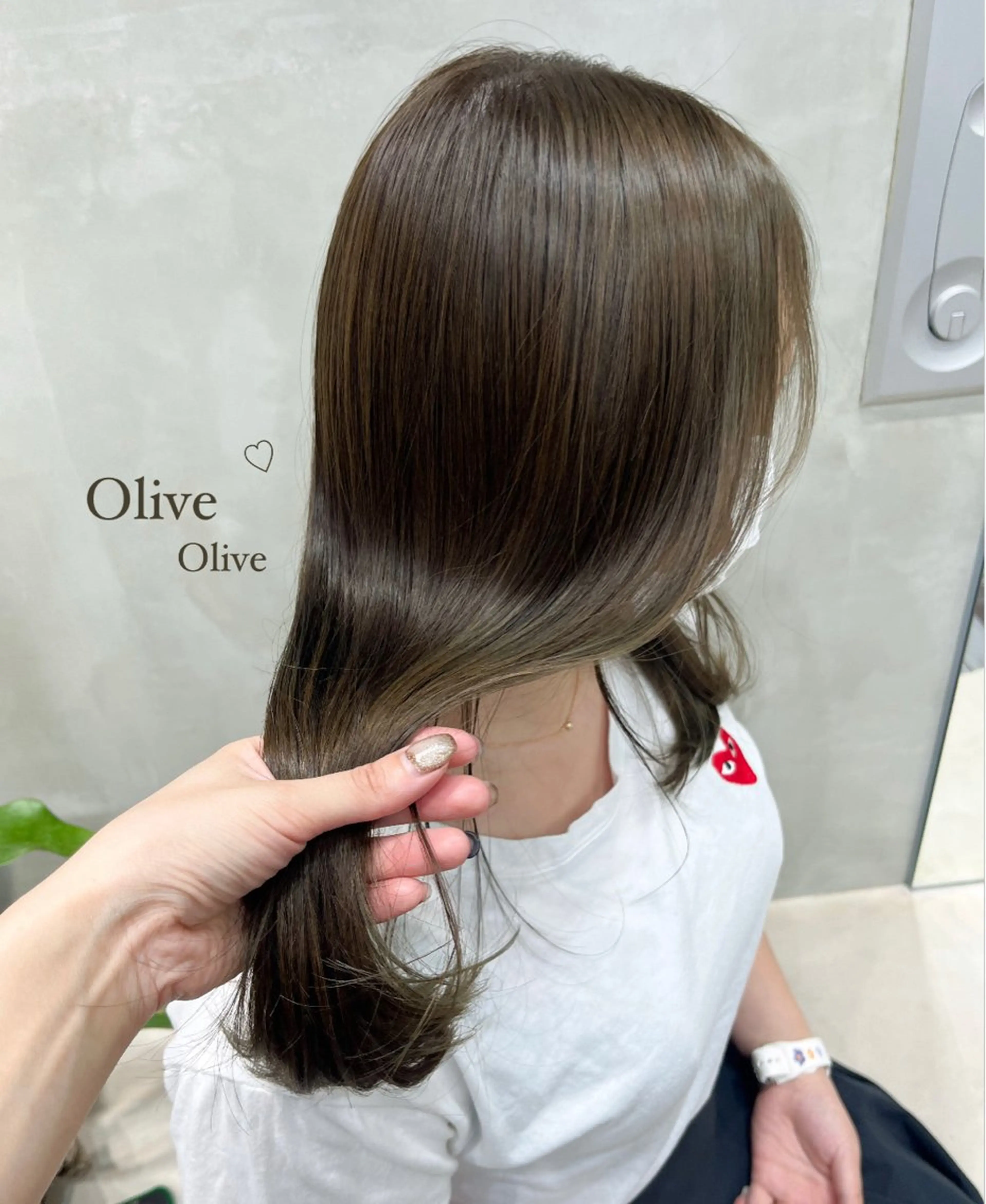 ロング カラー ブリーチ 透明感カラー ダブルカラー ブリーチなしカラー オリーブカラー ヘアカラー the path ナツミのヘアスタイル