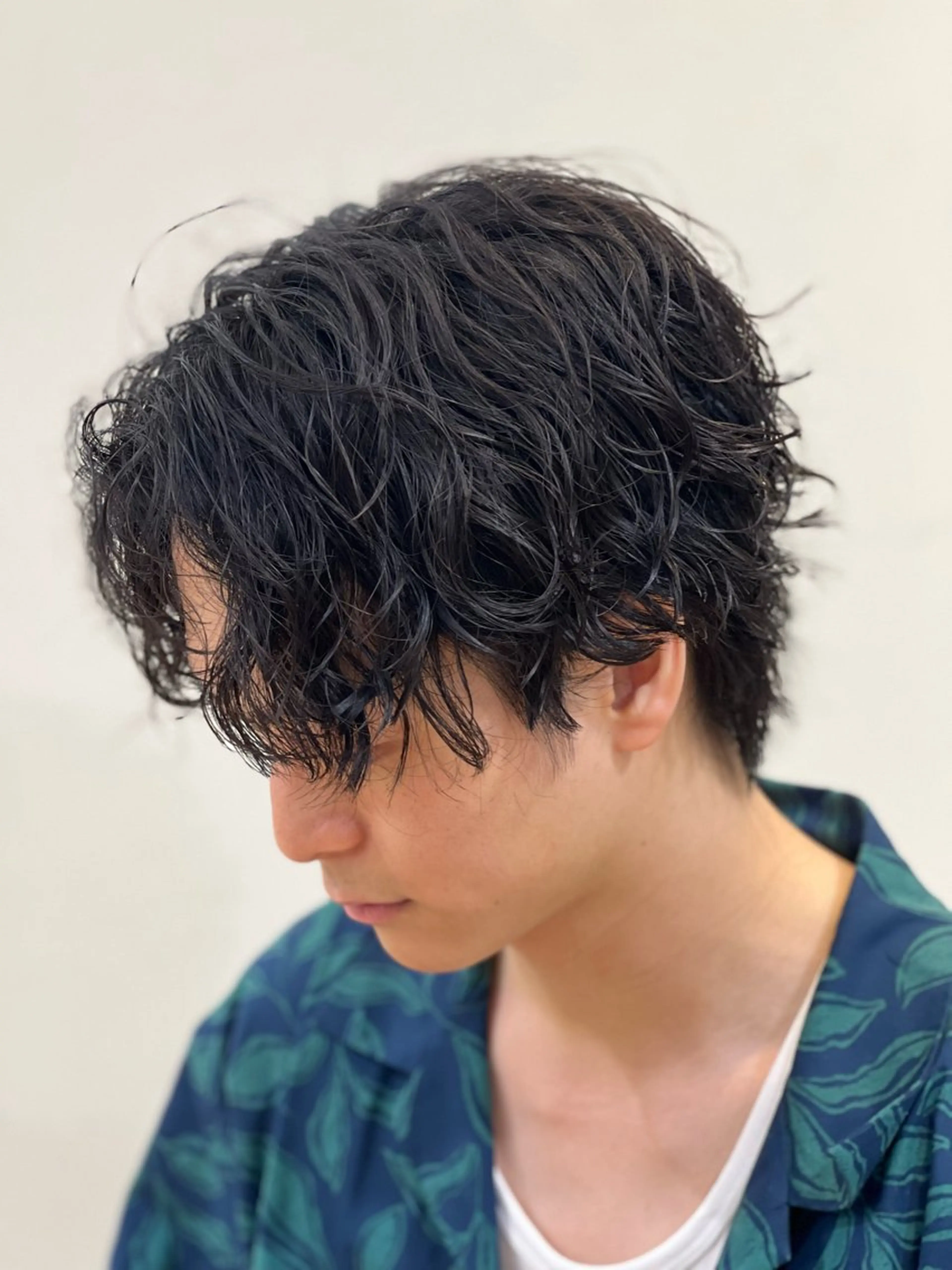 ショート パーマ メンズ メンズパーマ メンズパーマ 岩成健志郎のヘアスタイル